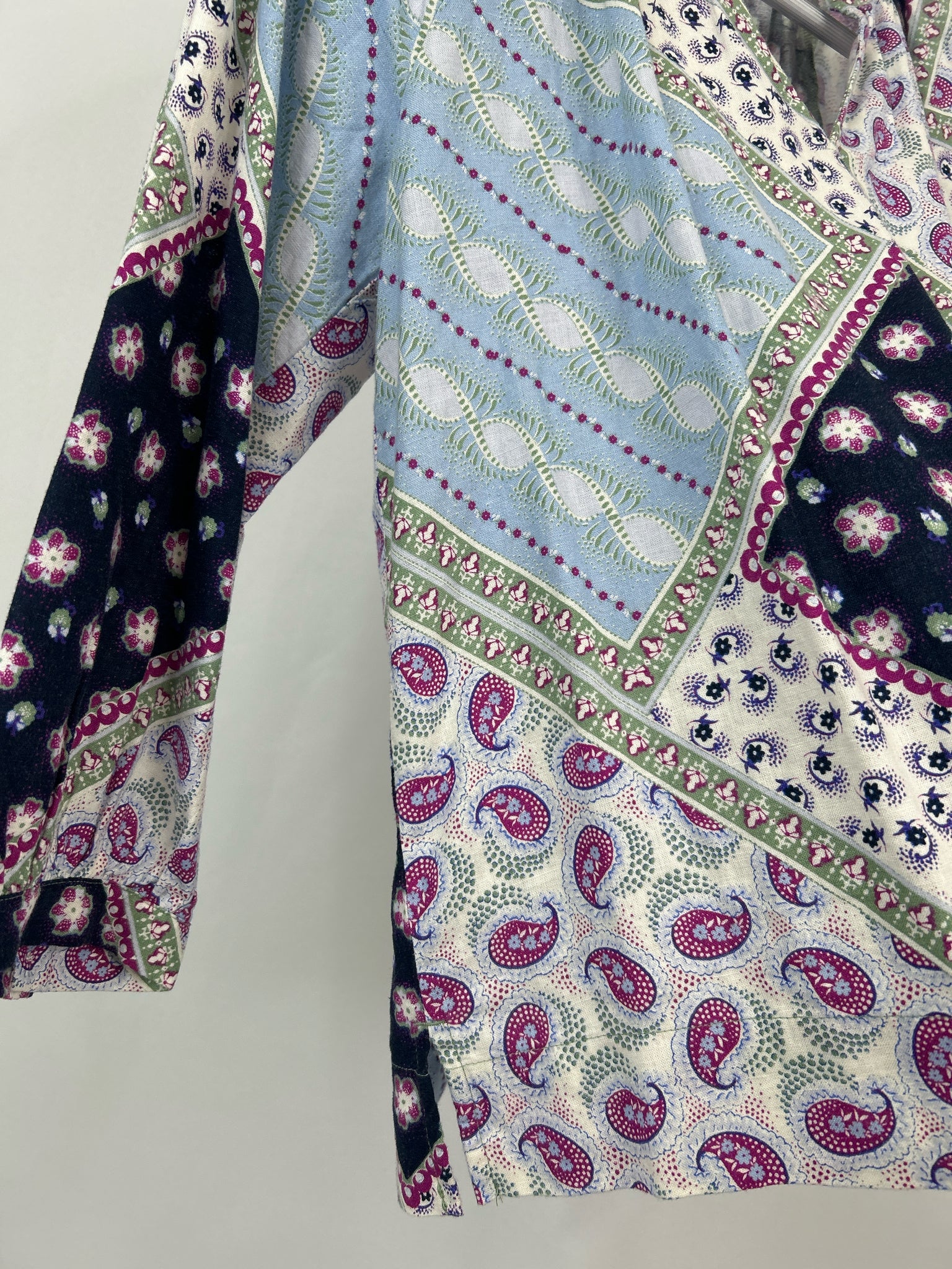 LOFT Size S Blue Print Women Top NWT