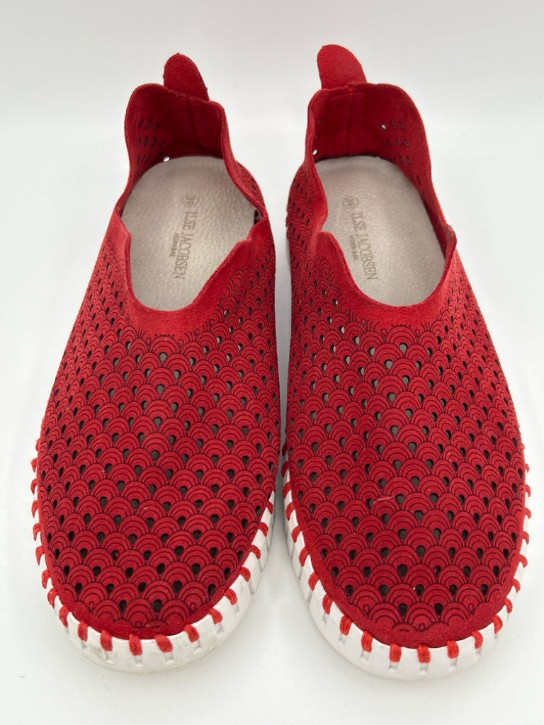 ILSE JACOBSEN Women Size 39 Red Shoes