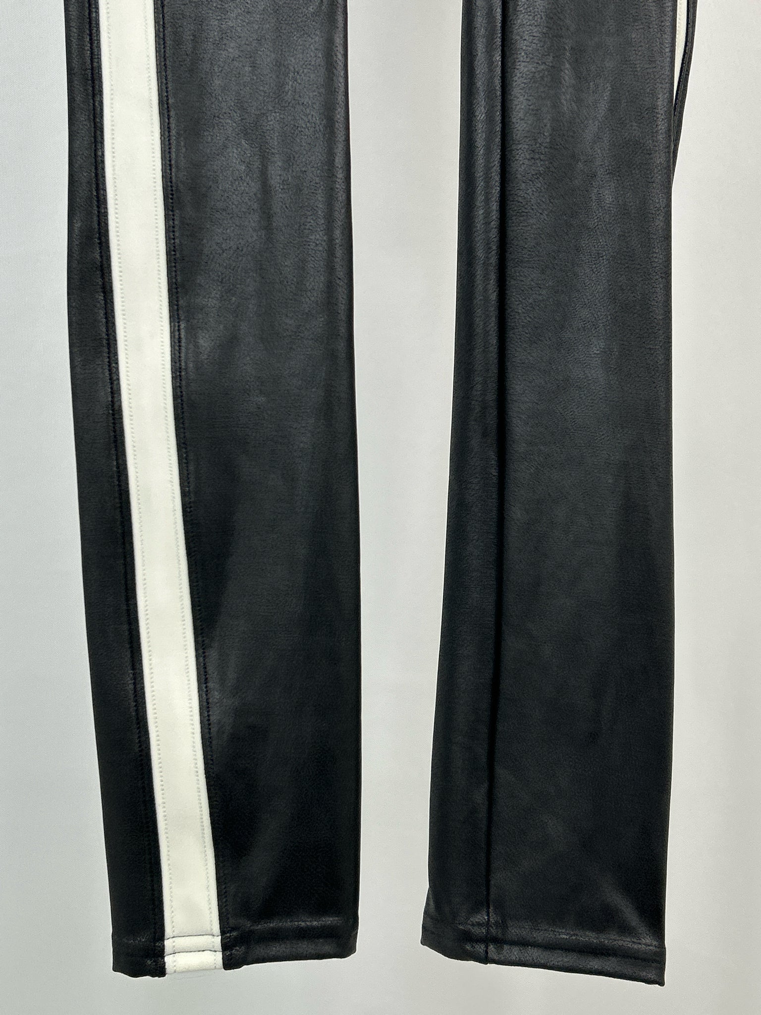 SPANX Size XS Black and White Women Legging