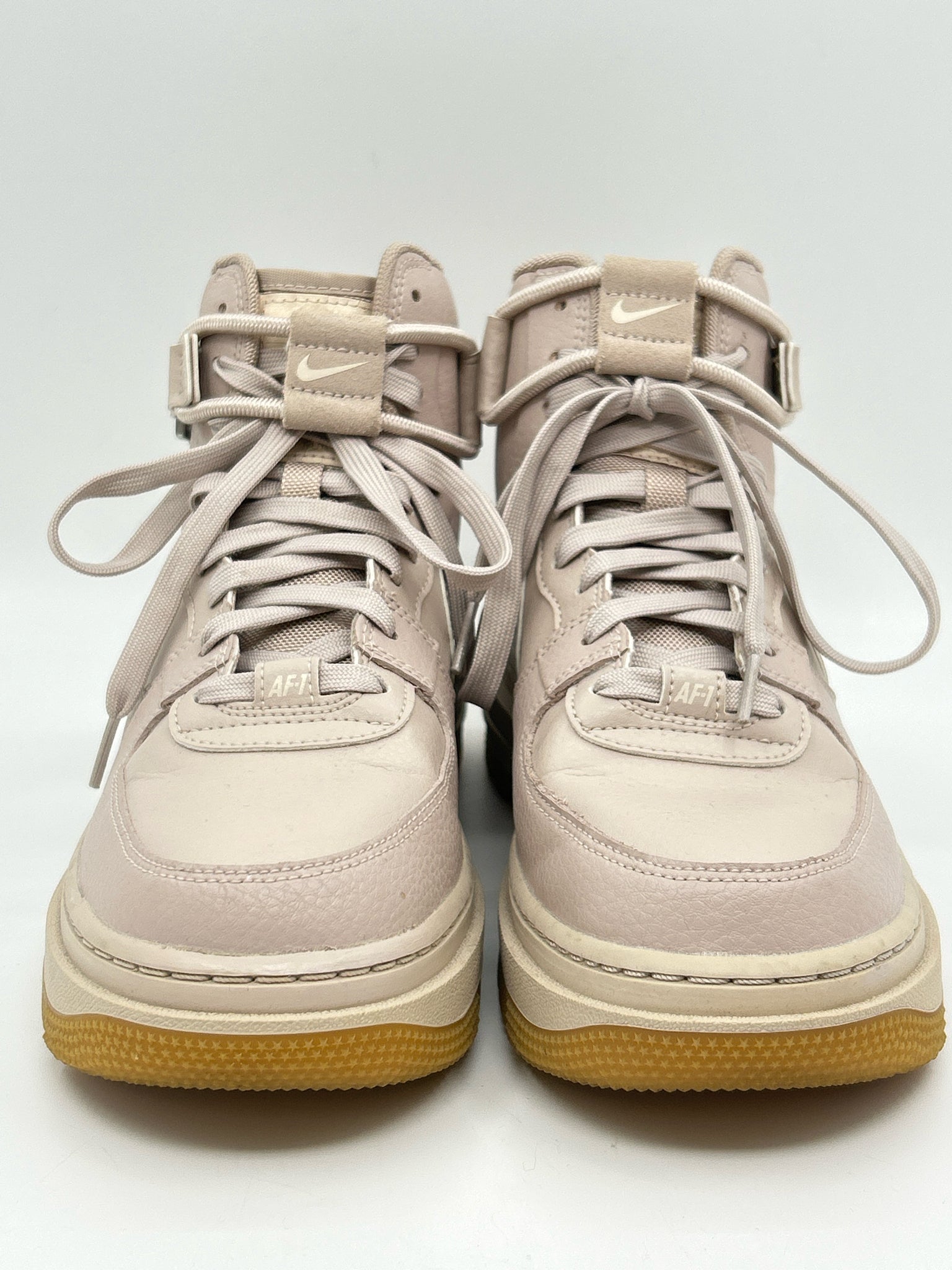 NIKE Size 7.5 light pink Women Sneakers