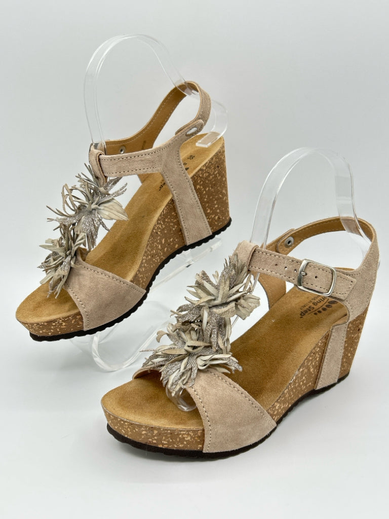 SPRING STEP Size 38 Beige Women's Sandal