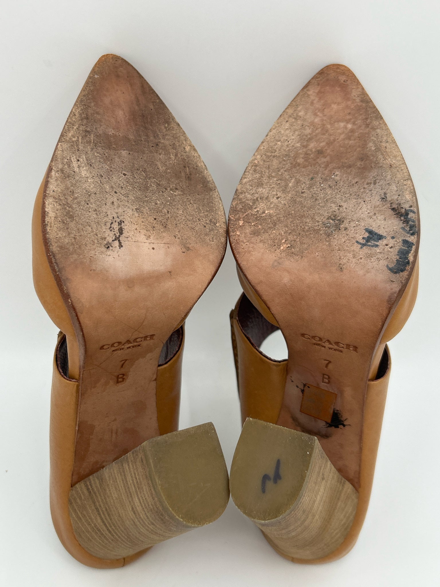 Coach Size 7B Tan Women Booties