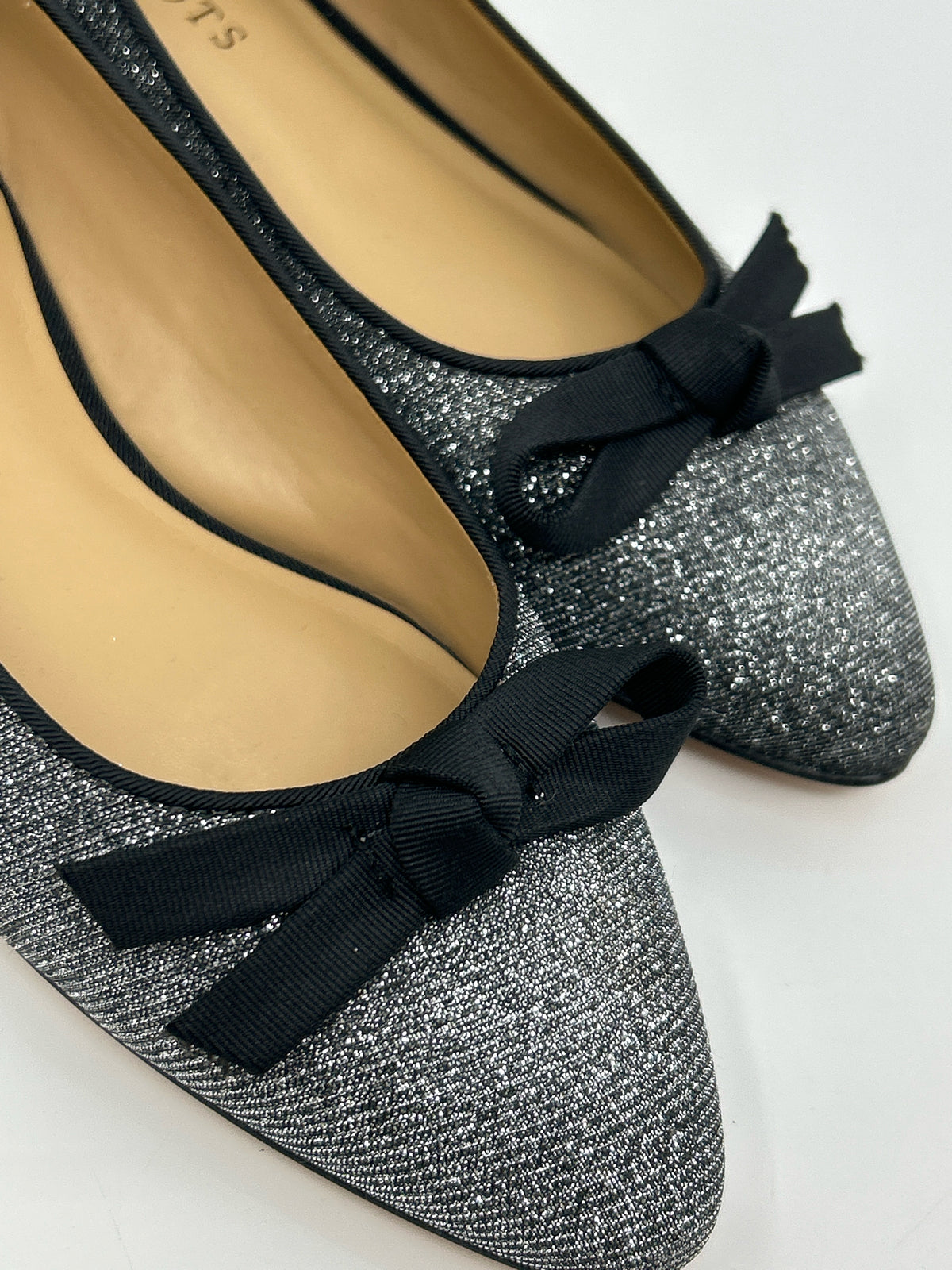 TALBOTS Size 7M Silver and Black Women Flats