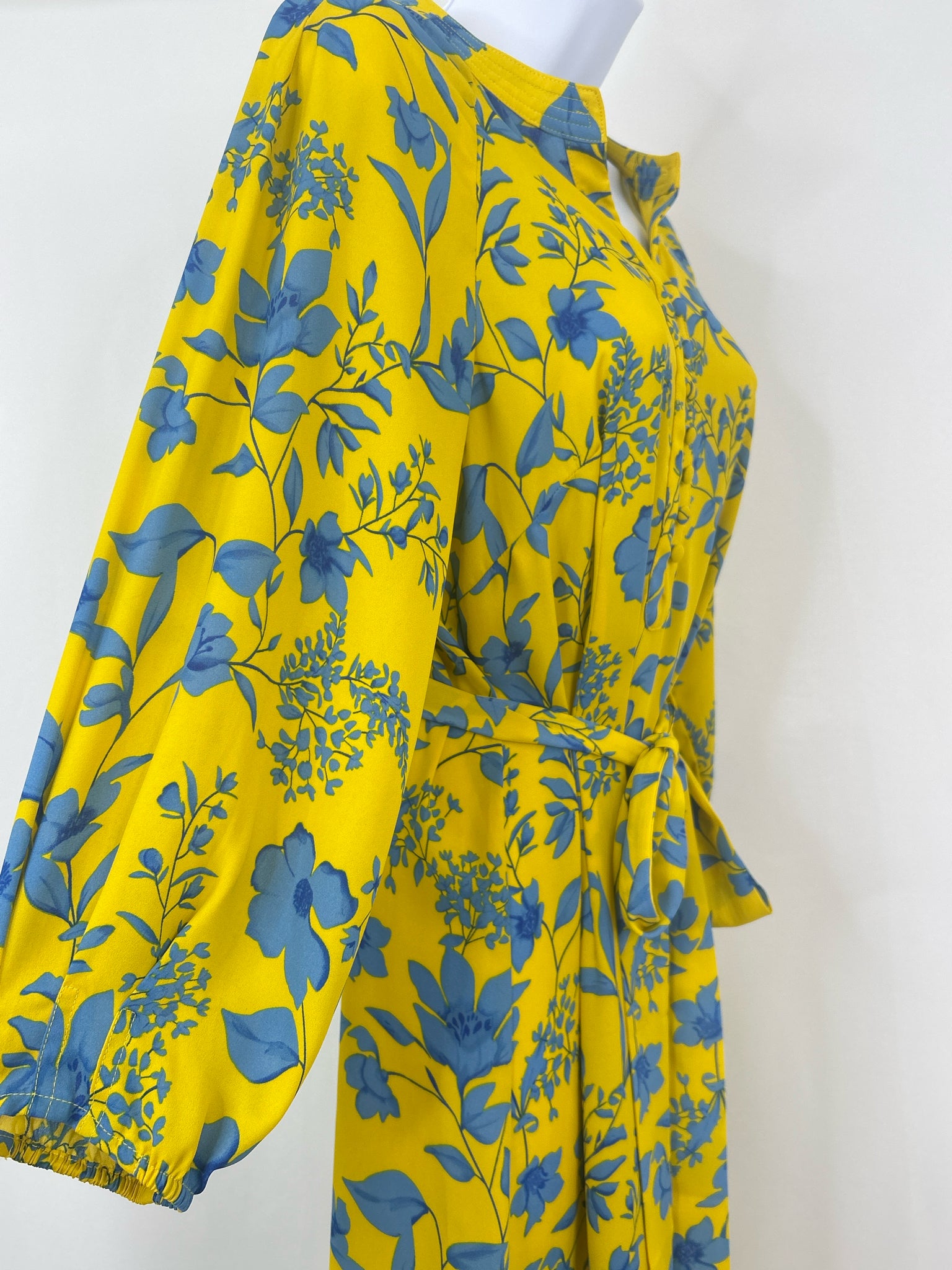 CABI Size S Yellow and blue Women Dress