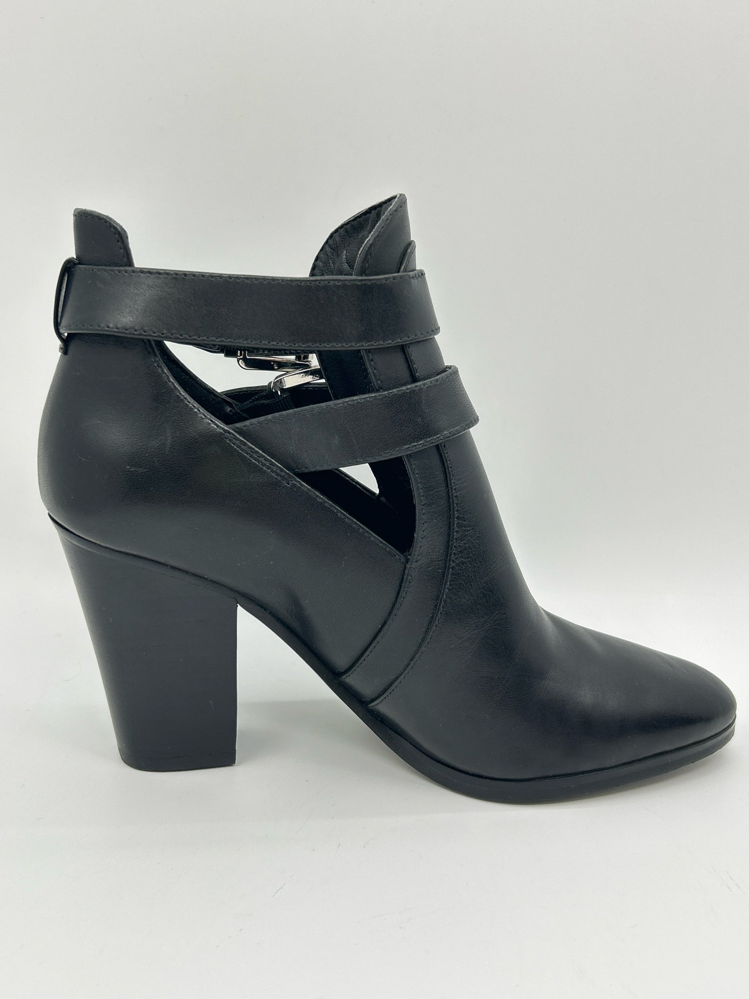 MICHAEL MICHAEL KORS Size 7.5M Black Women Booties