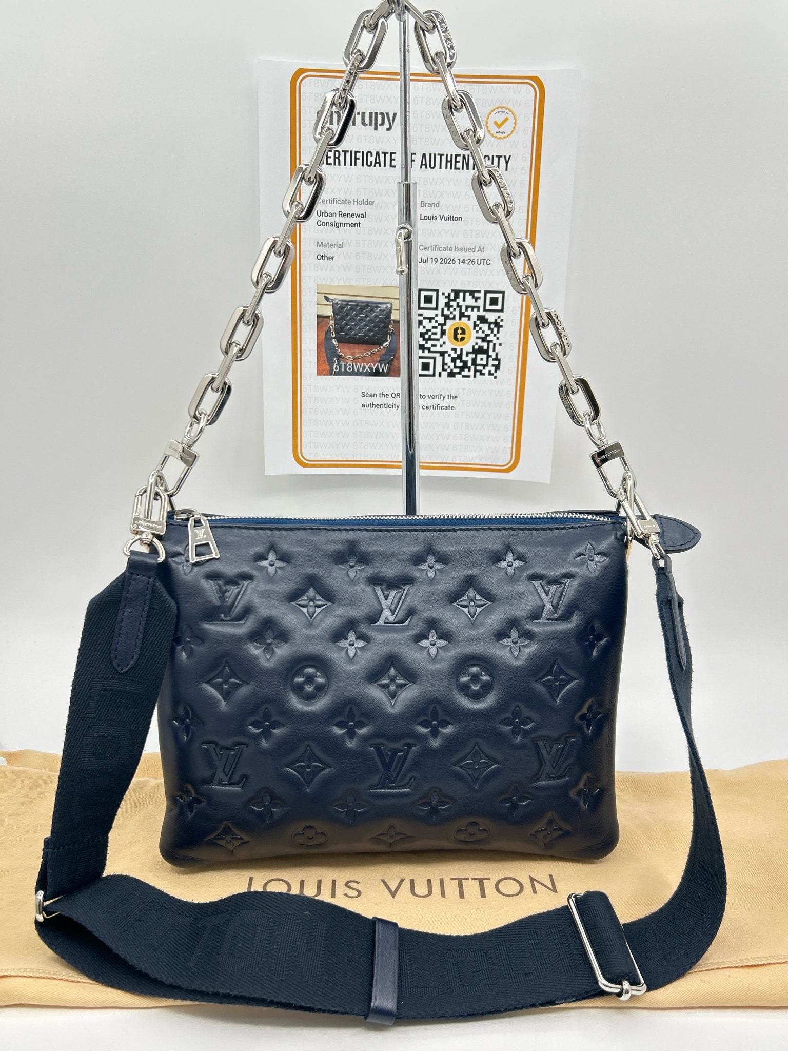 LOUIS VUITTON Navy Women Purse