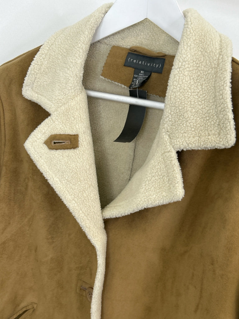 RELATIVITY Women Size XL Camel Coat