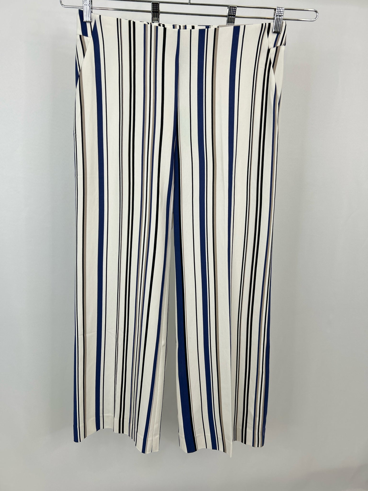 CHICO'S NWT Size 12R White Striped Women Pants