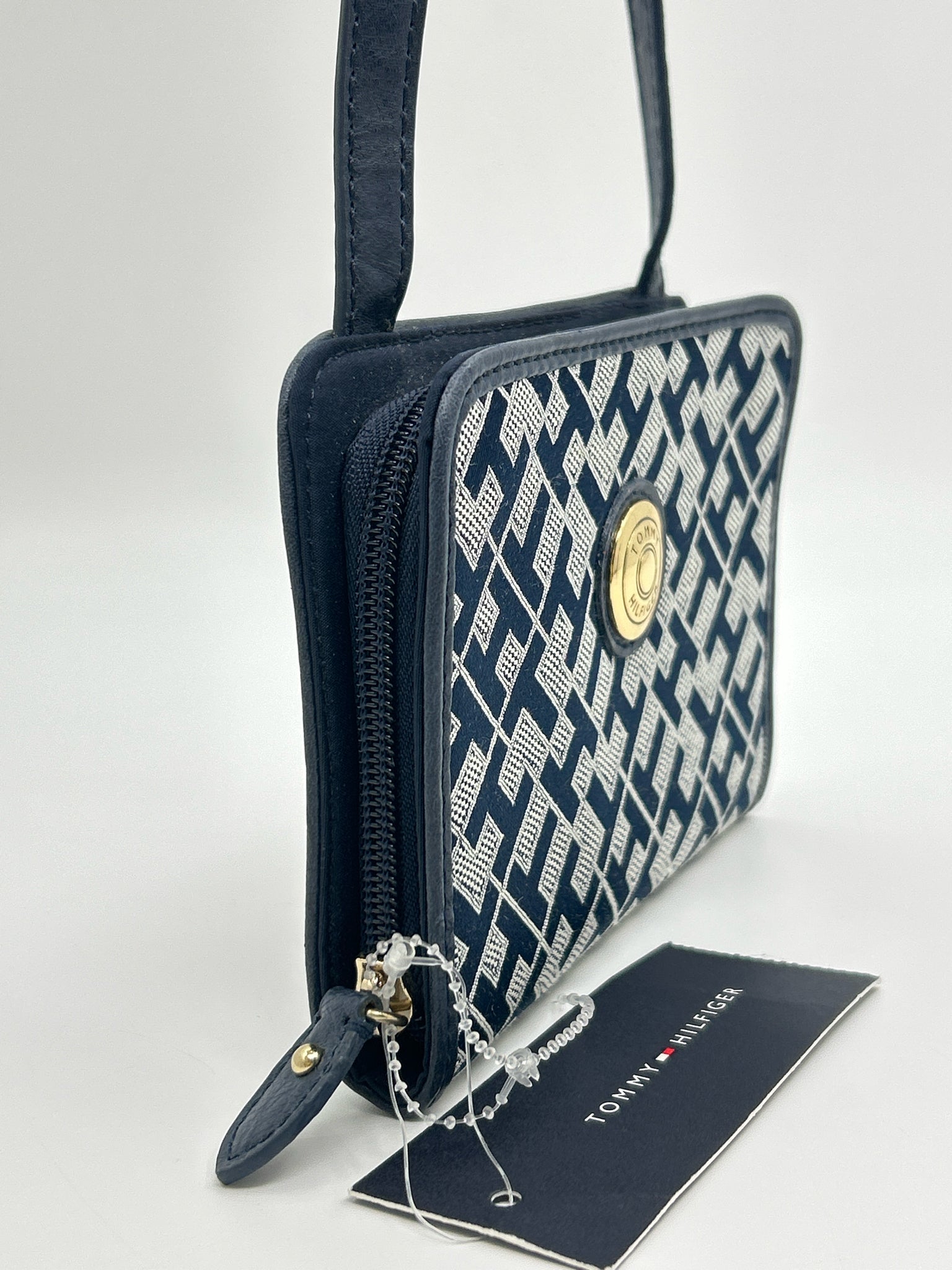 TOMMY HILFIGER NWT Navy Print Women Purse
