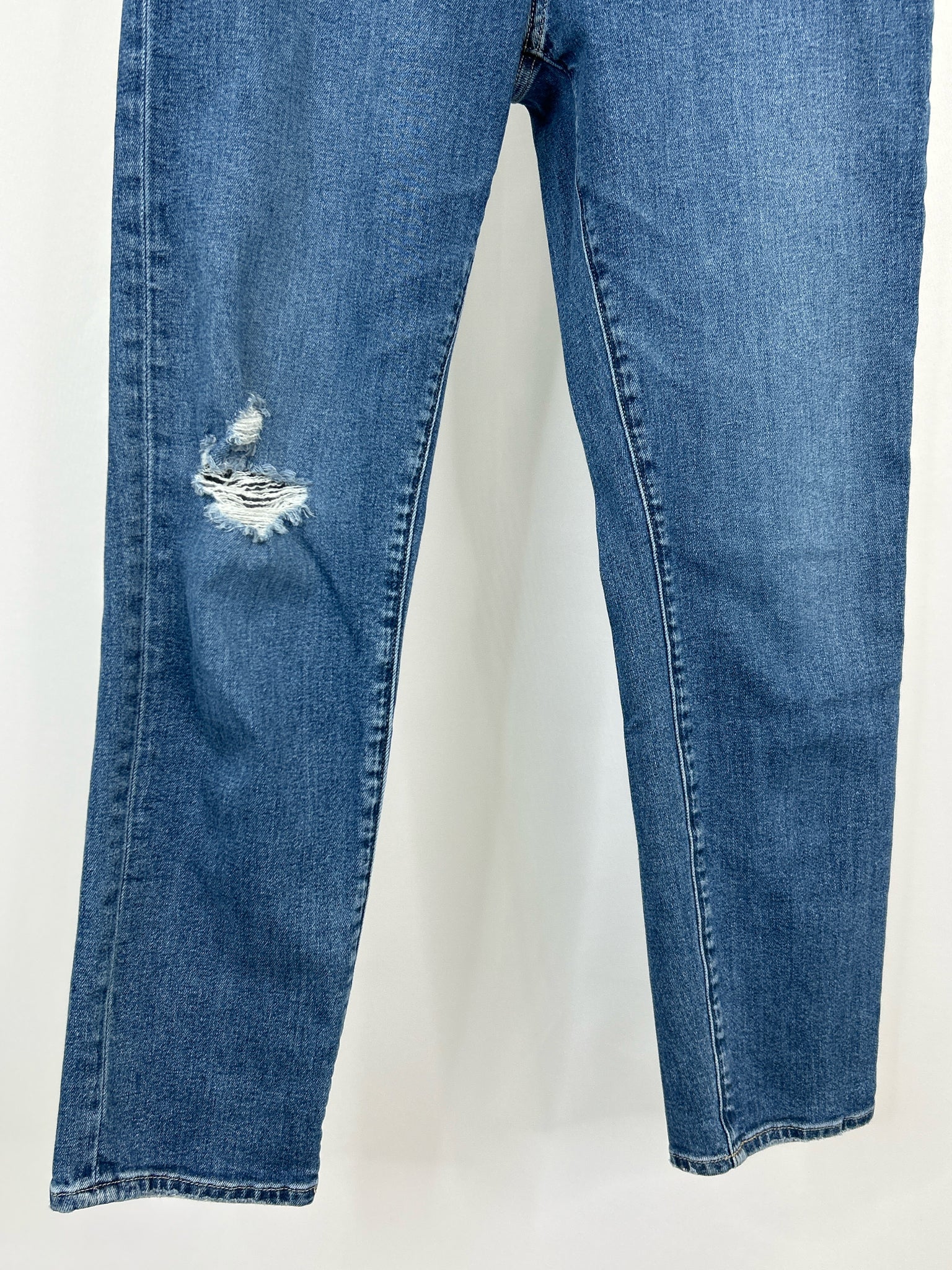 JOES Size 4/27 BLUE DENIM Women jeans