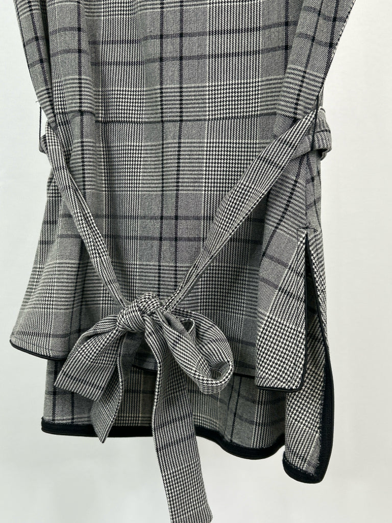 ZARA Women Size L Gray Plaid Top NWT