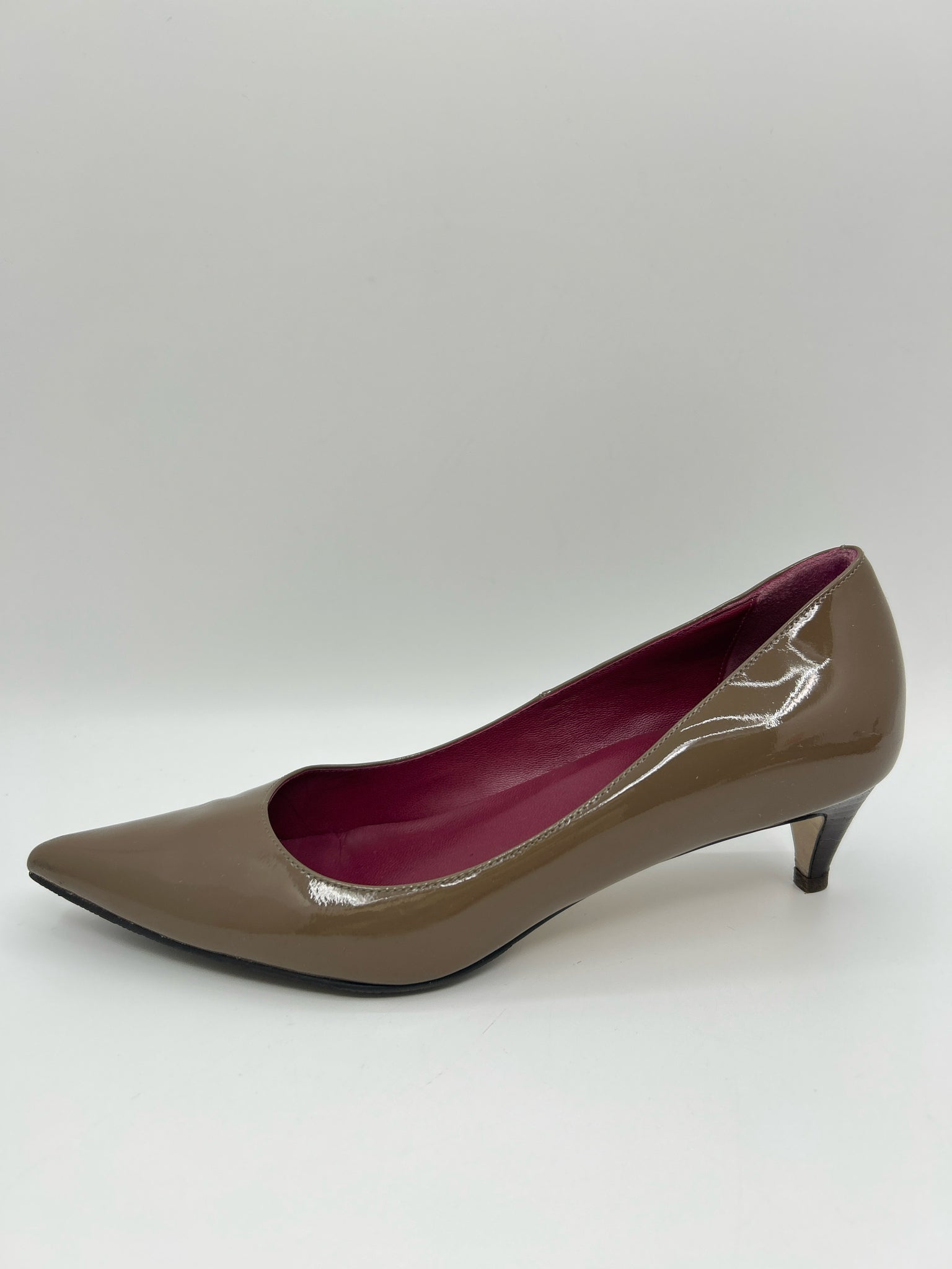 COLE HAAN Size 9.5B Brown Women Pumps