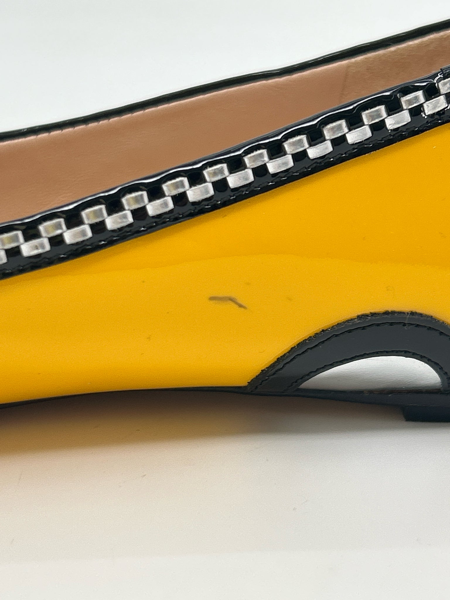 KATE SPADE Size 8B Yellow and White Women Flats