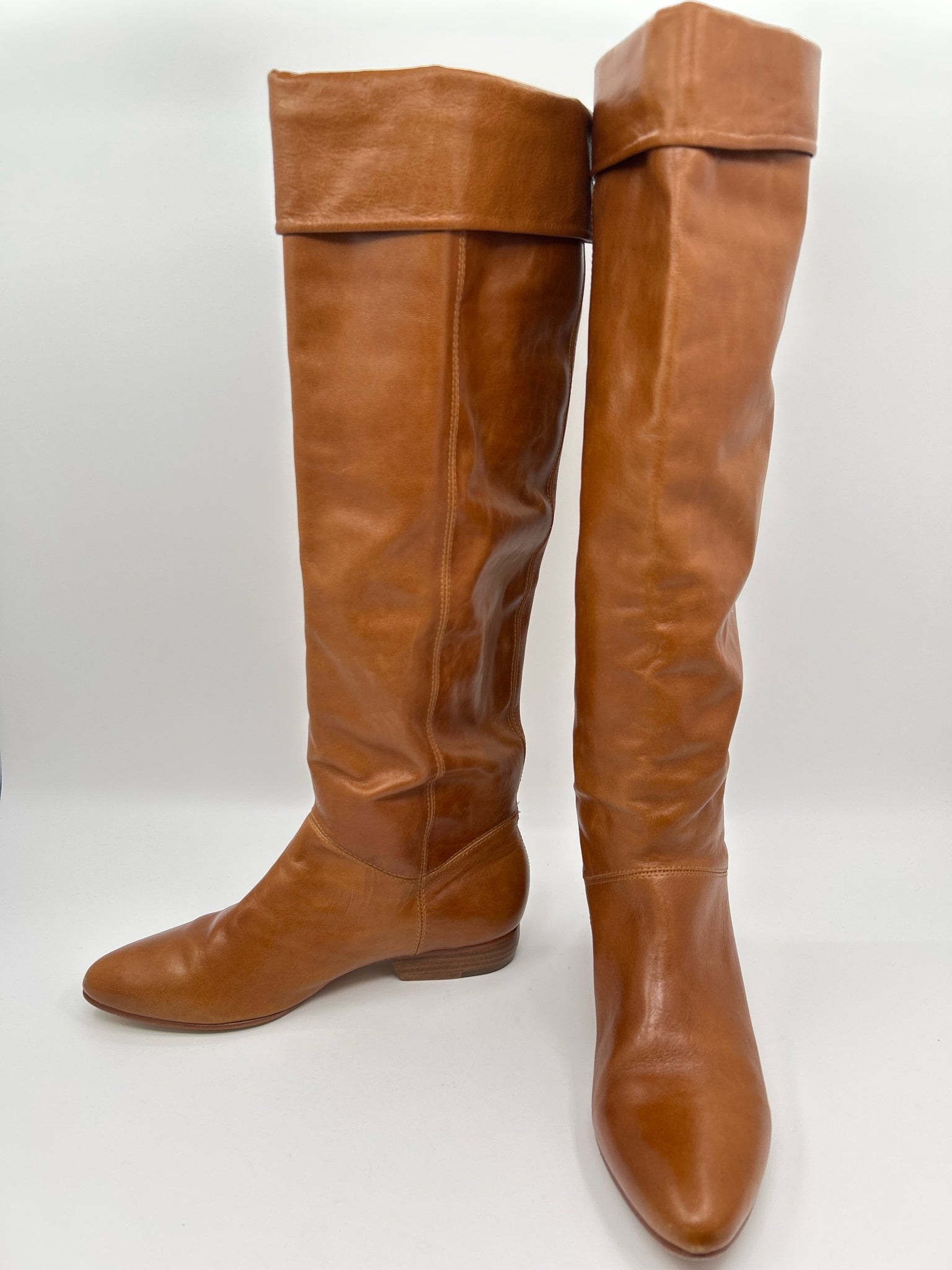 POUR LA VICTOIRE Size 8.5 COGNAC Women Boots