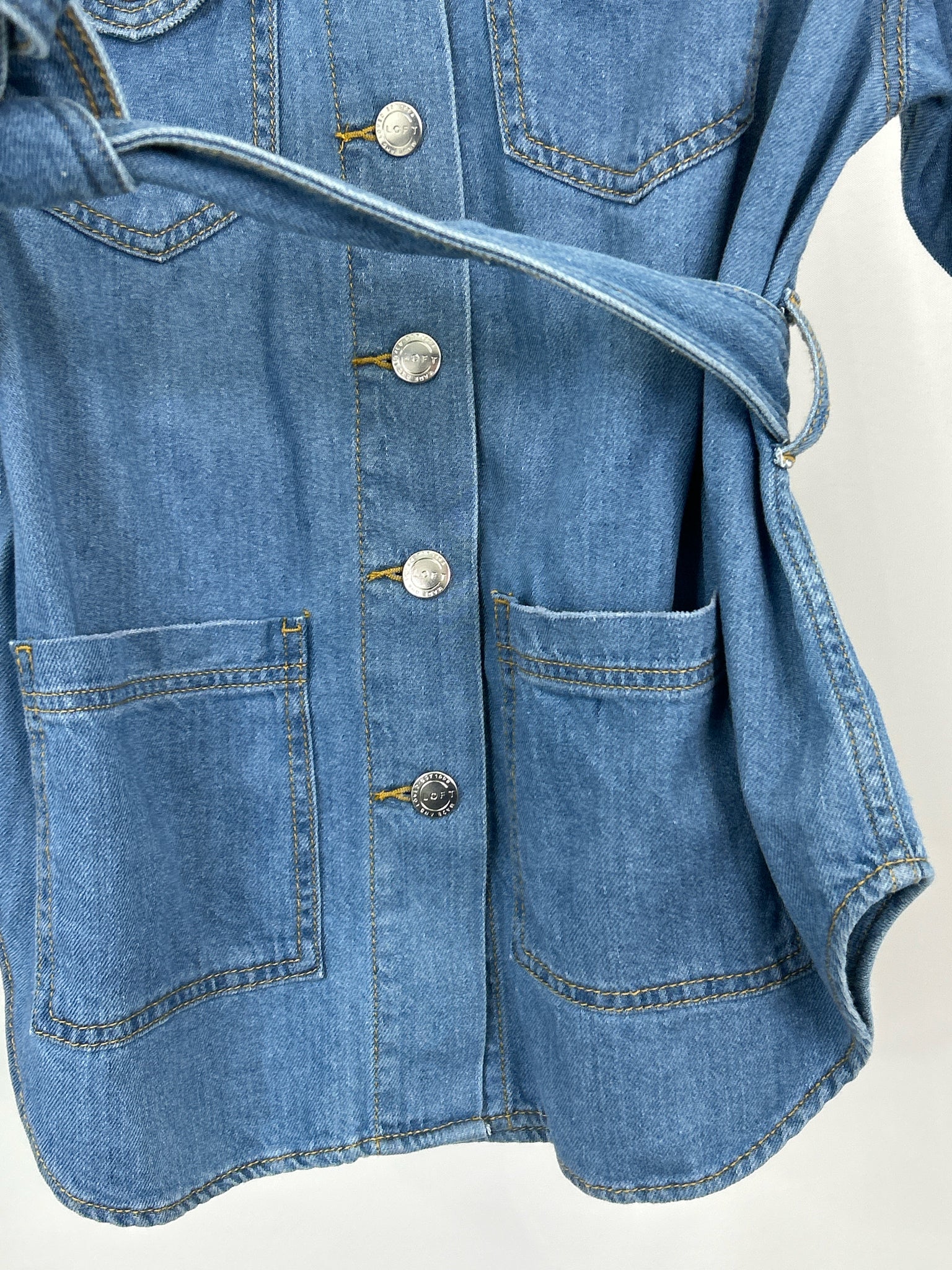 LOFT Size MP BLUE DENIM Women Jacket