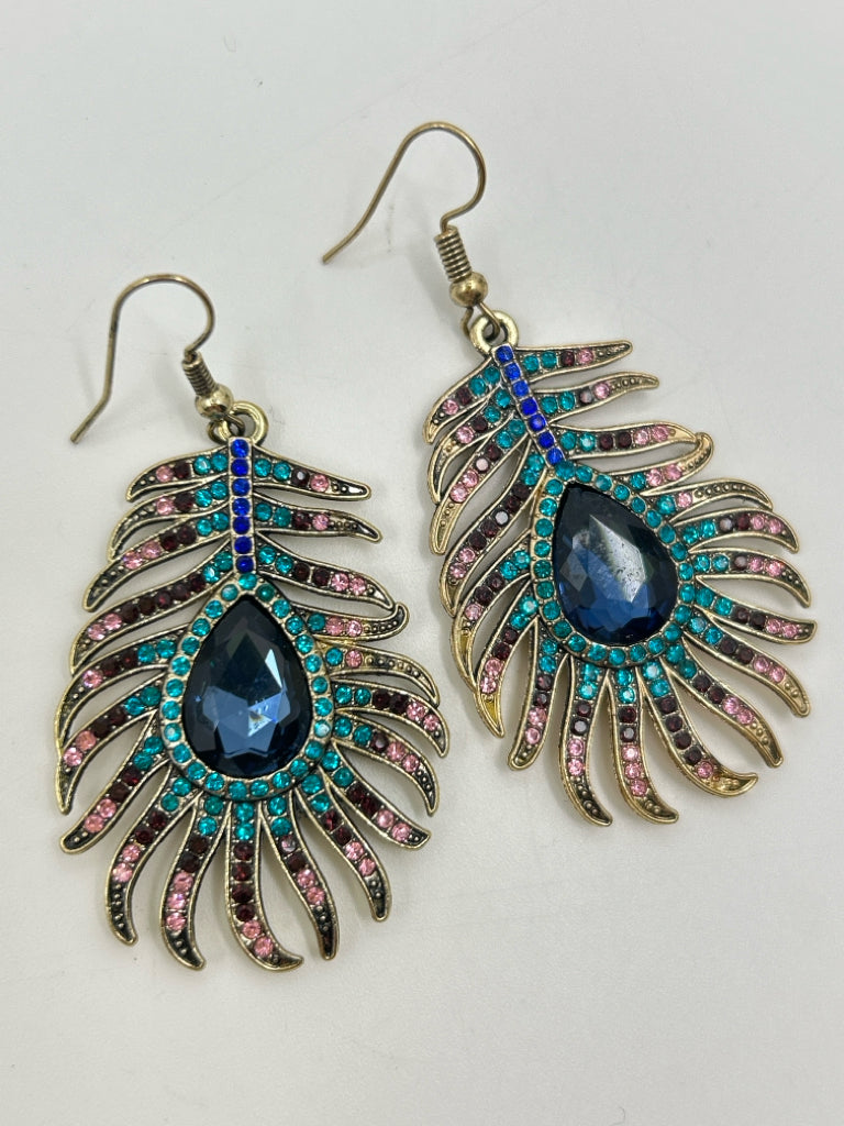 EYE CANDY Size One Size Gold and Blue Earrings