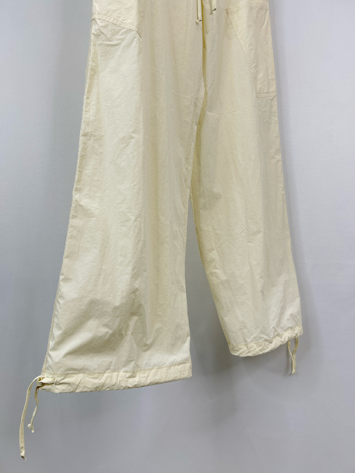 RESA Size XS Cream Women Pants