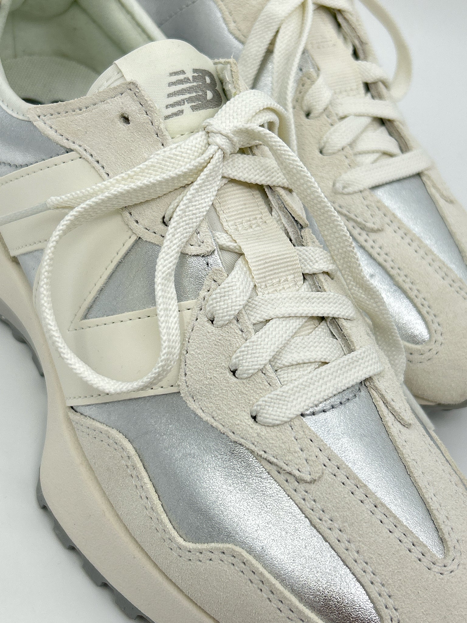 NEW BALANCE Size 10.5 WHITE AND SILVER Women Sneakers