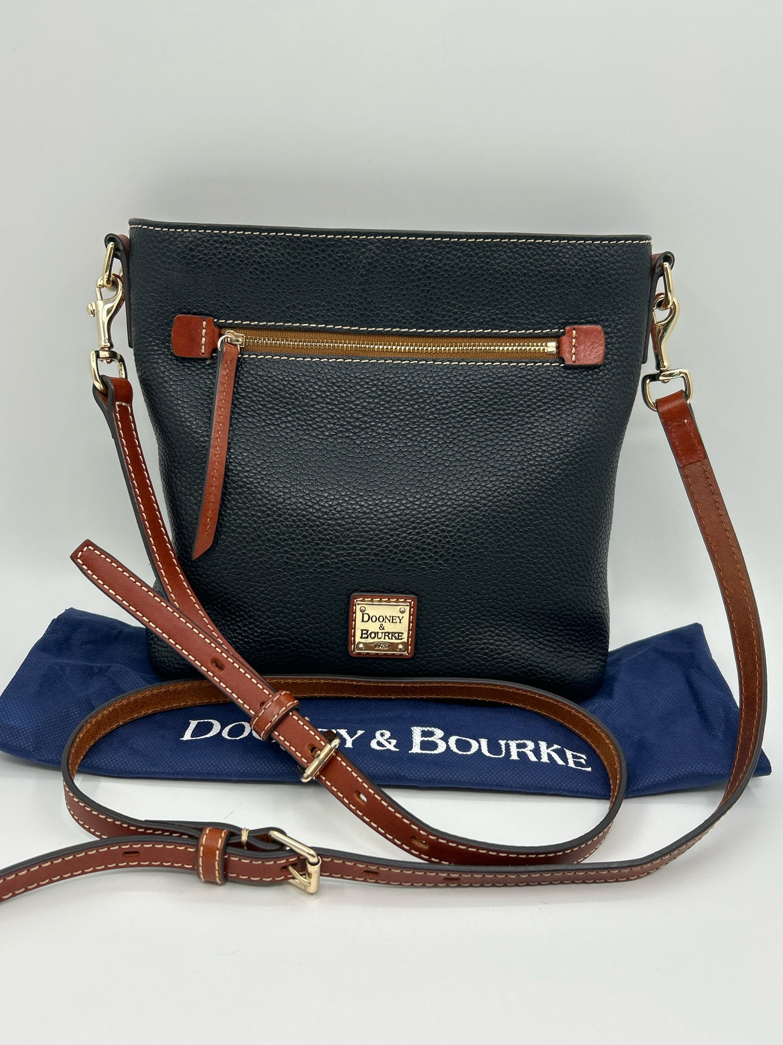 DOONEY & BOURKE Black Women Purse
