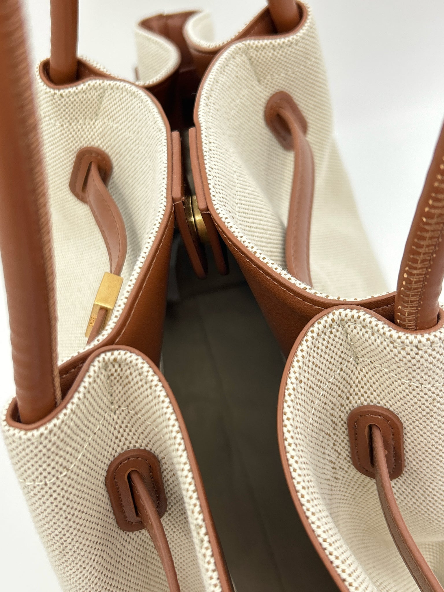 JW PEI Beige Women Tote
