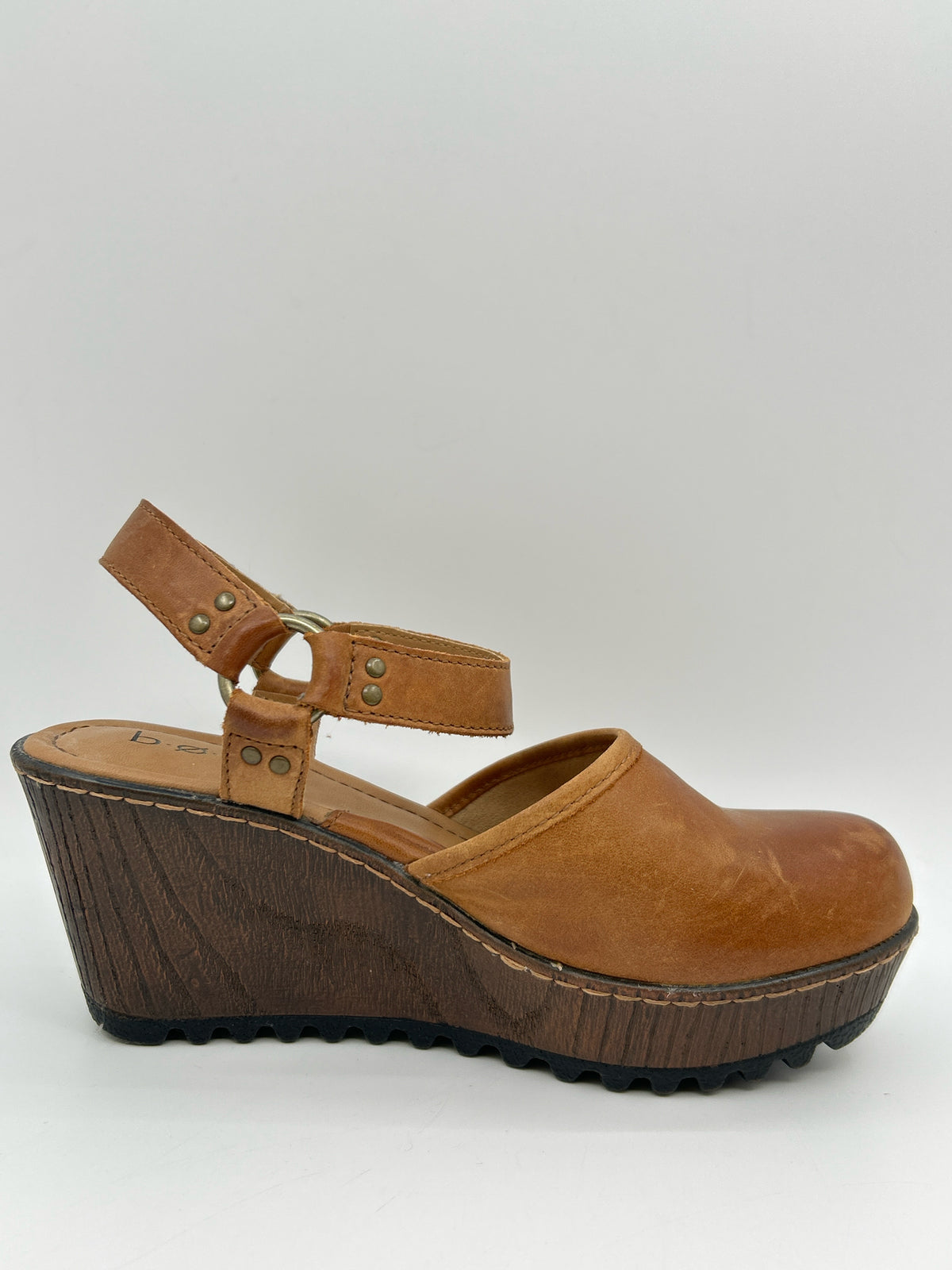BOCS Size 7M Brown Women Shoes