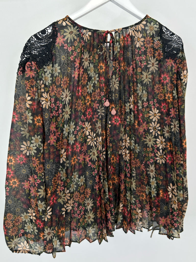 FARM RIO Size M Black Floral Women's Blouse