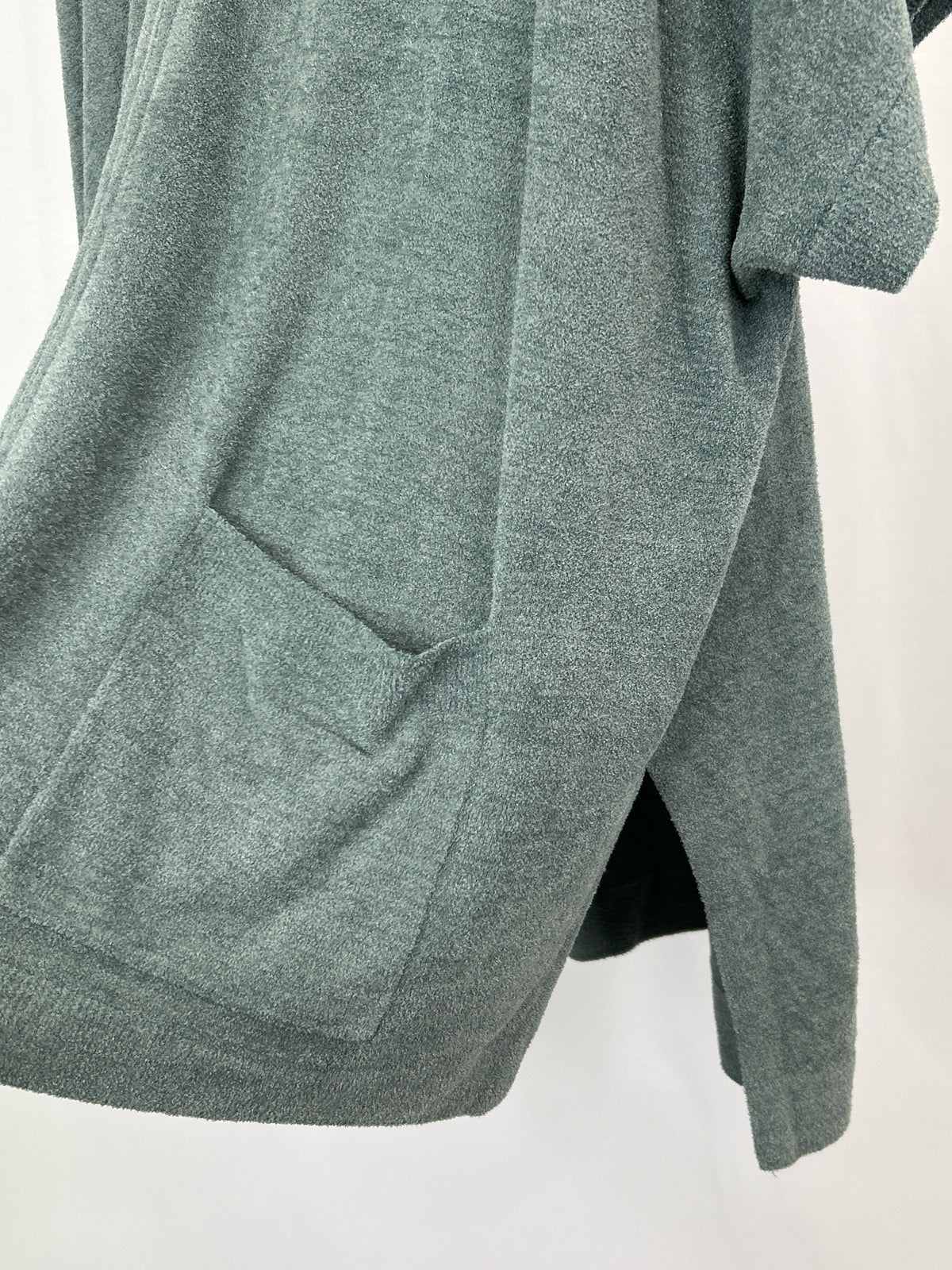 BAREFOOT DREAMS Size L/XL Green Women Hoodie
