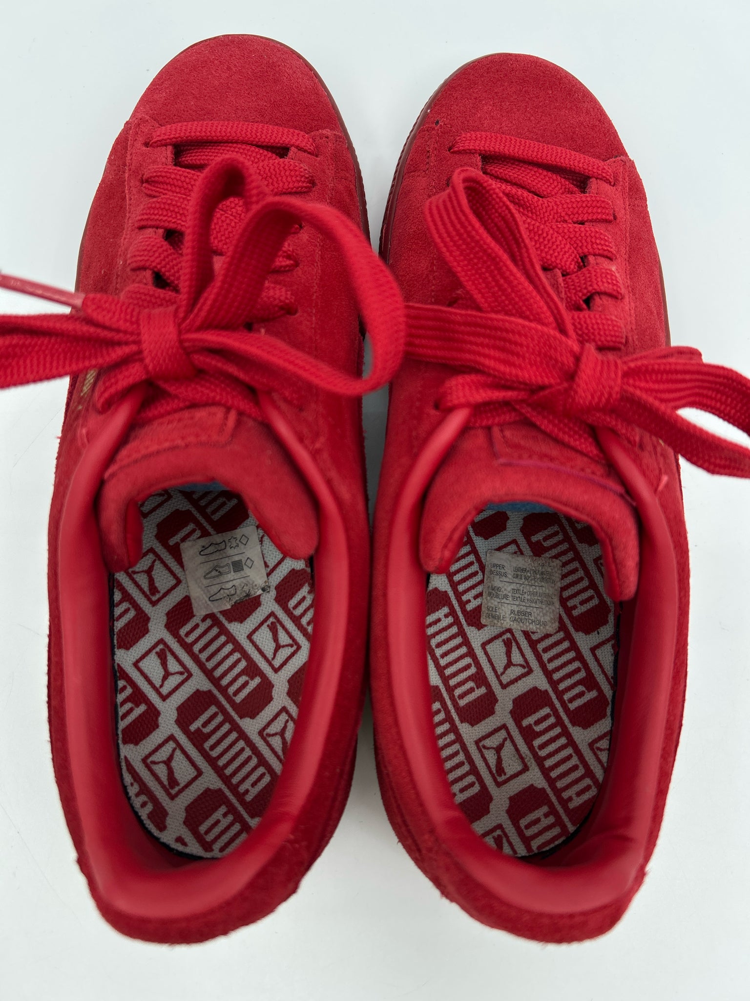 PUMA Size 8.5 Red Suede neakers