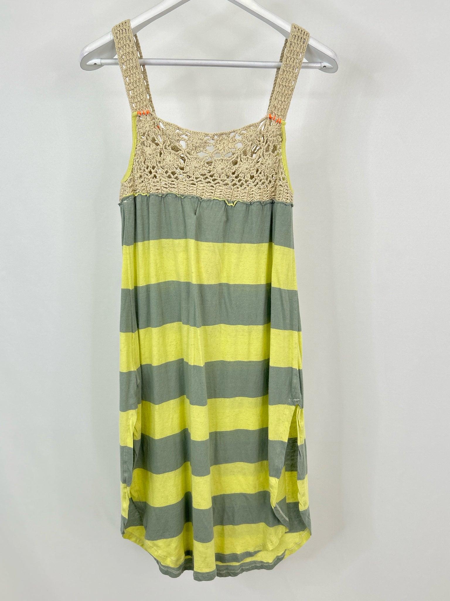 WE THE FREE Size S Green Striped Women Tunic