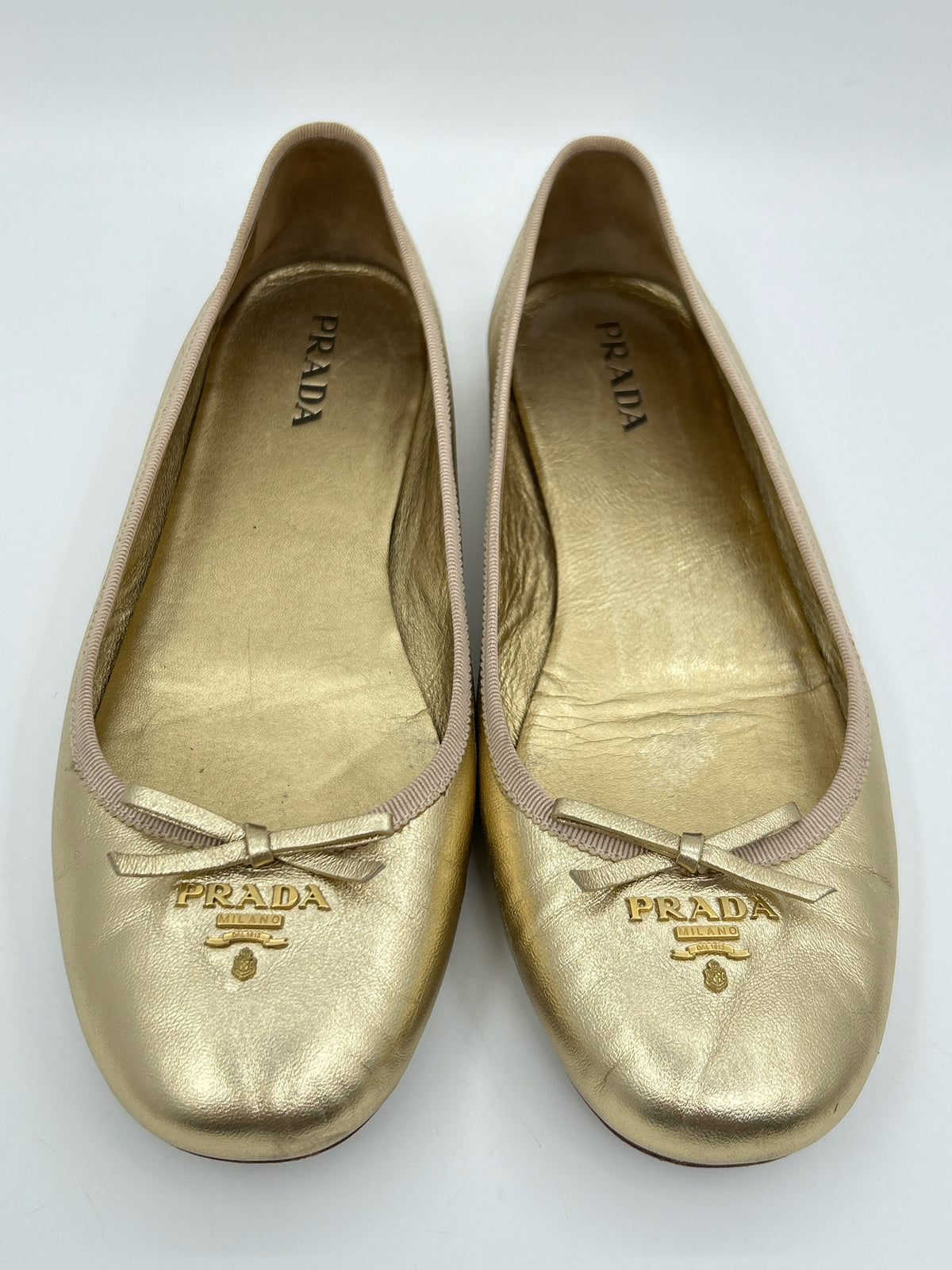 PRADA Size 39/9 Gold Women Flats