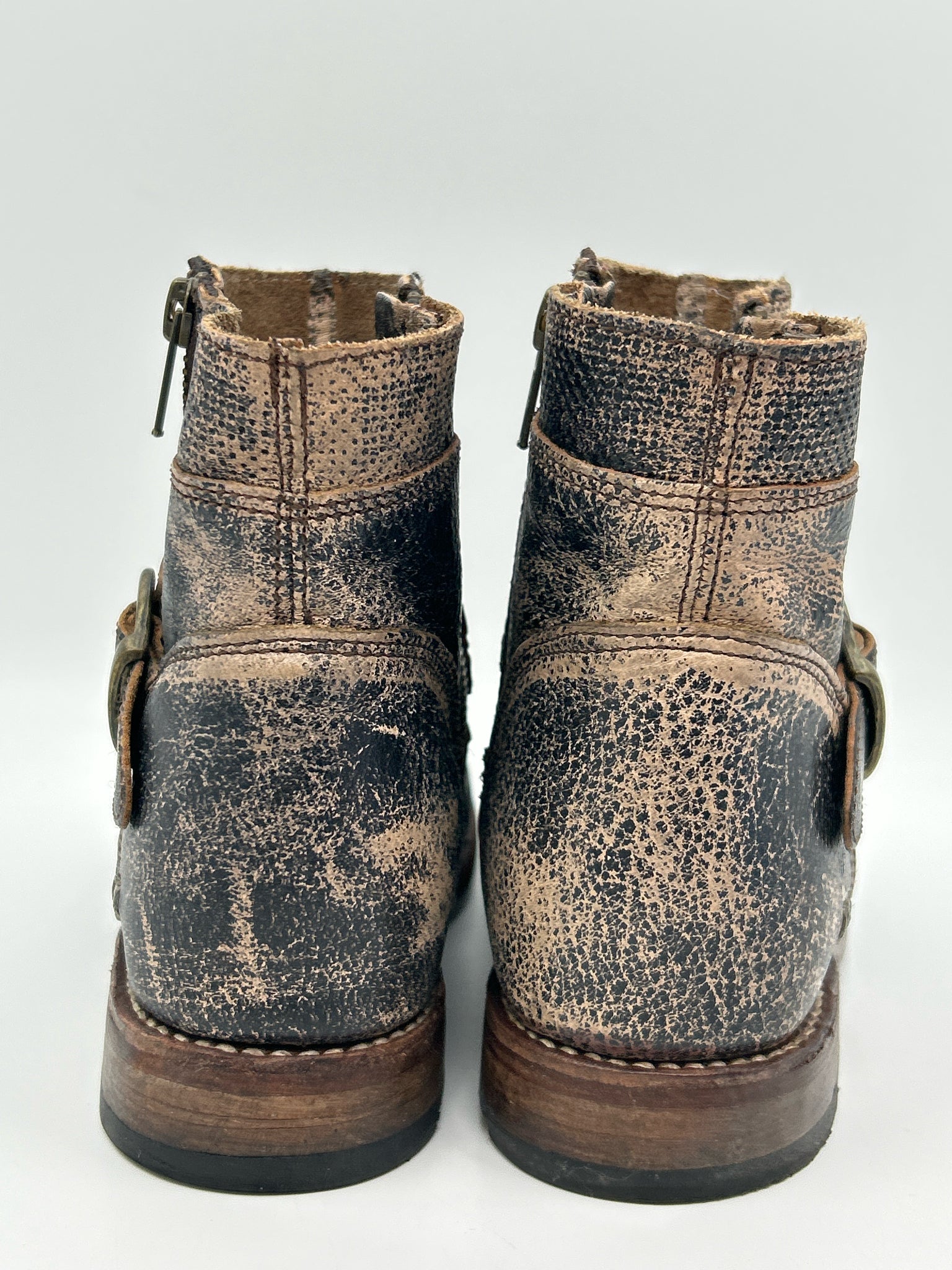 BED STU Size 6.5 Black & Beige Women Booties