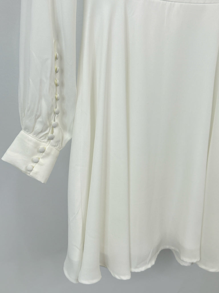 LULU'S Size S White Women's Dress