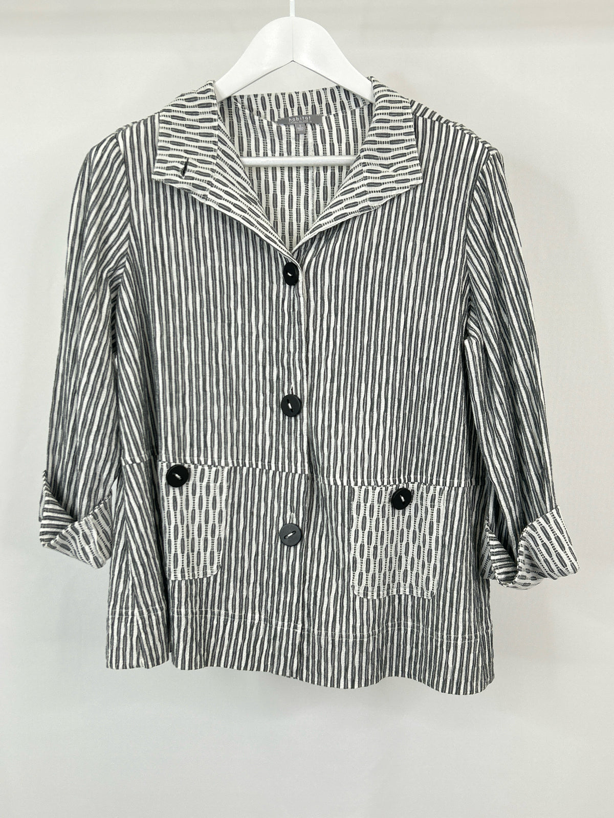 HABITAT NWT Size S GRAY STRIPED Women Jacket