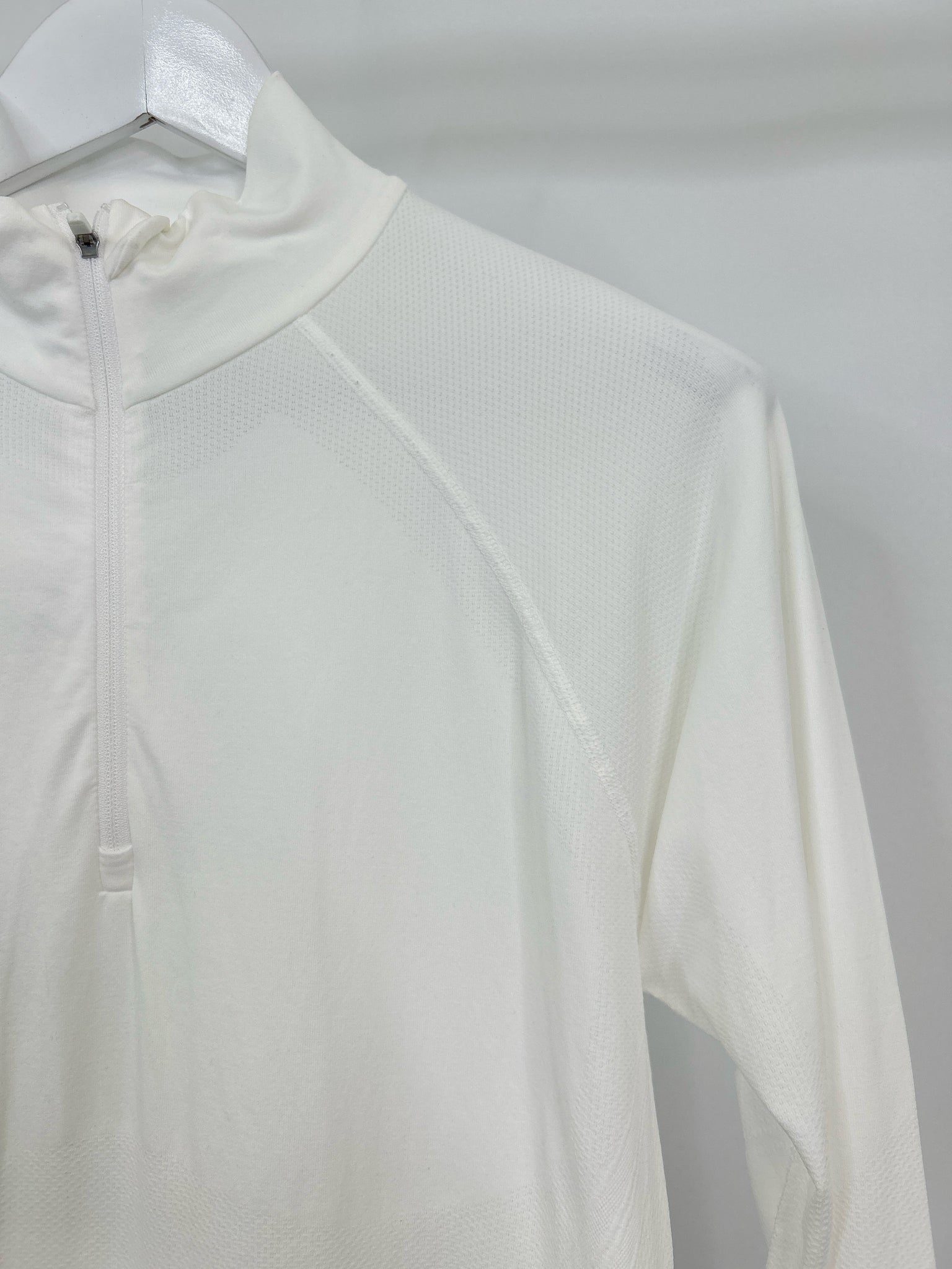 ATHLETA Size L White Women Pullover