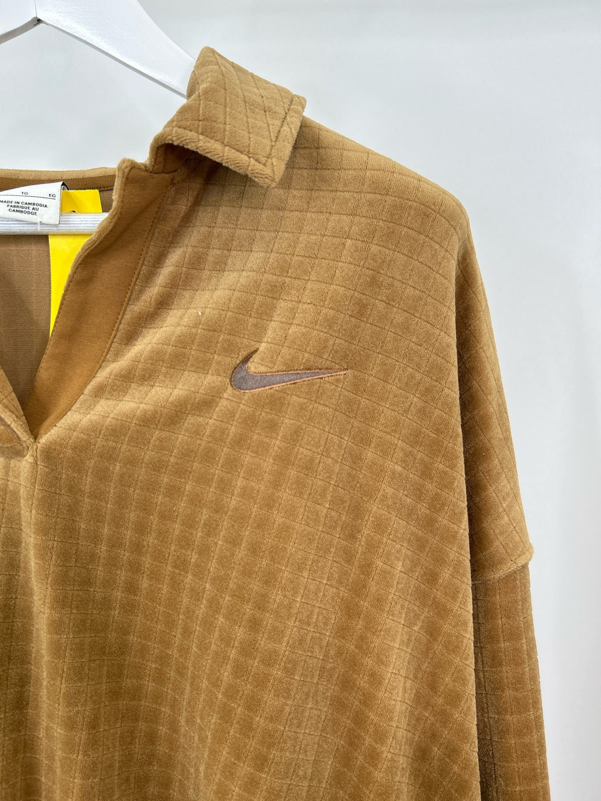 NIKE Size L Brown Women 2-Piece w/pants