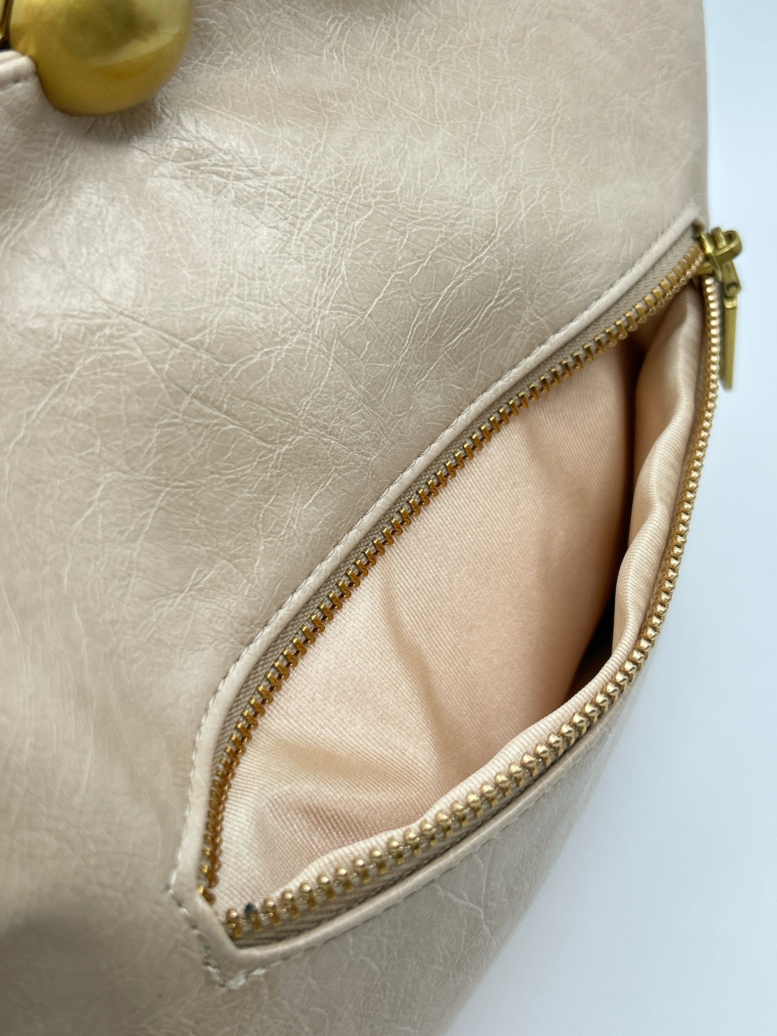 MELIE BIANCO Beige Women Purse