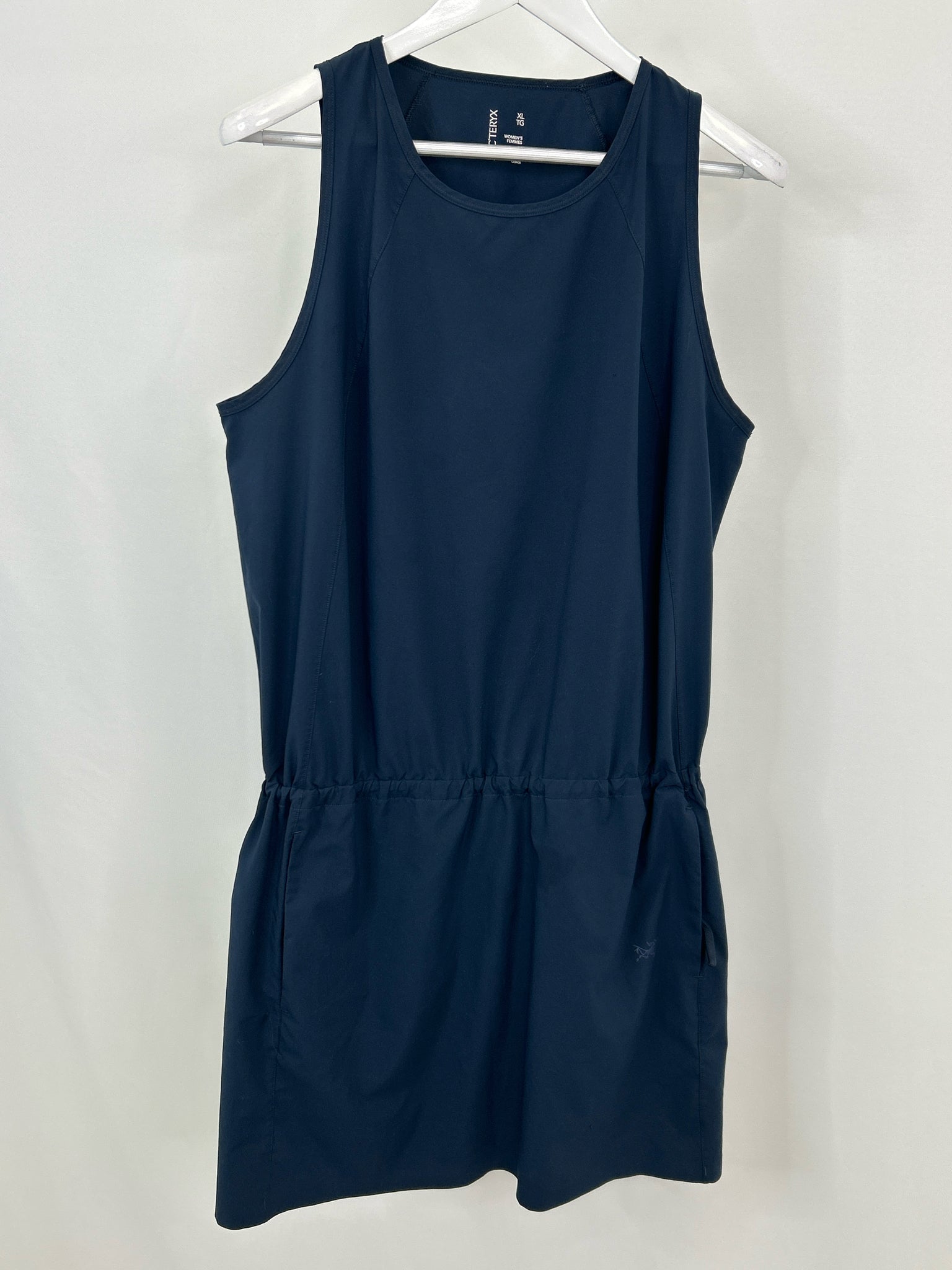 ARC'TERYX Size XL Navy Women Dress
