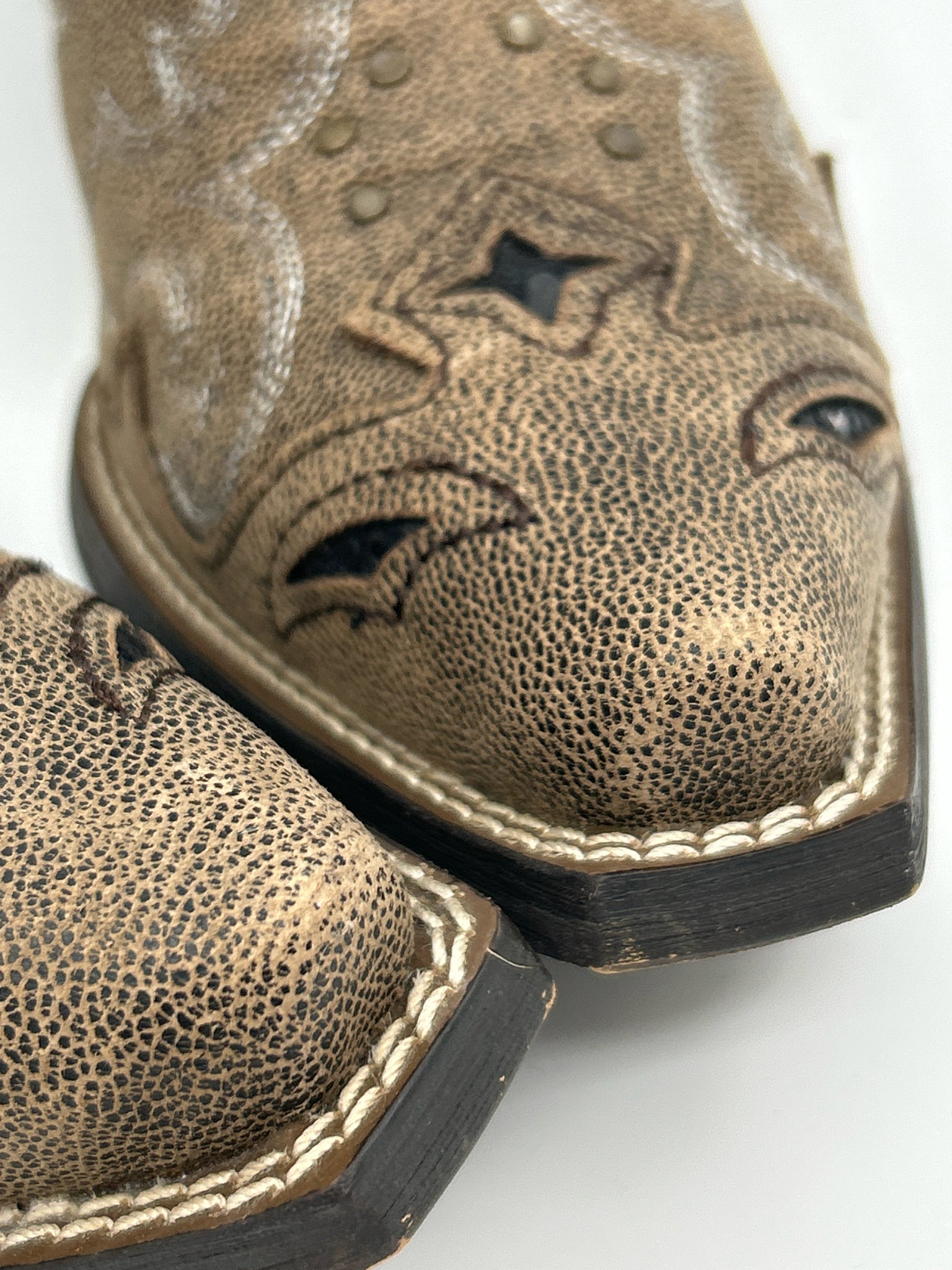 LAREDO Size 6.5M Brown Women Boots