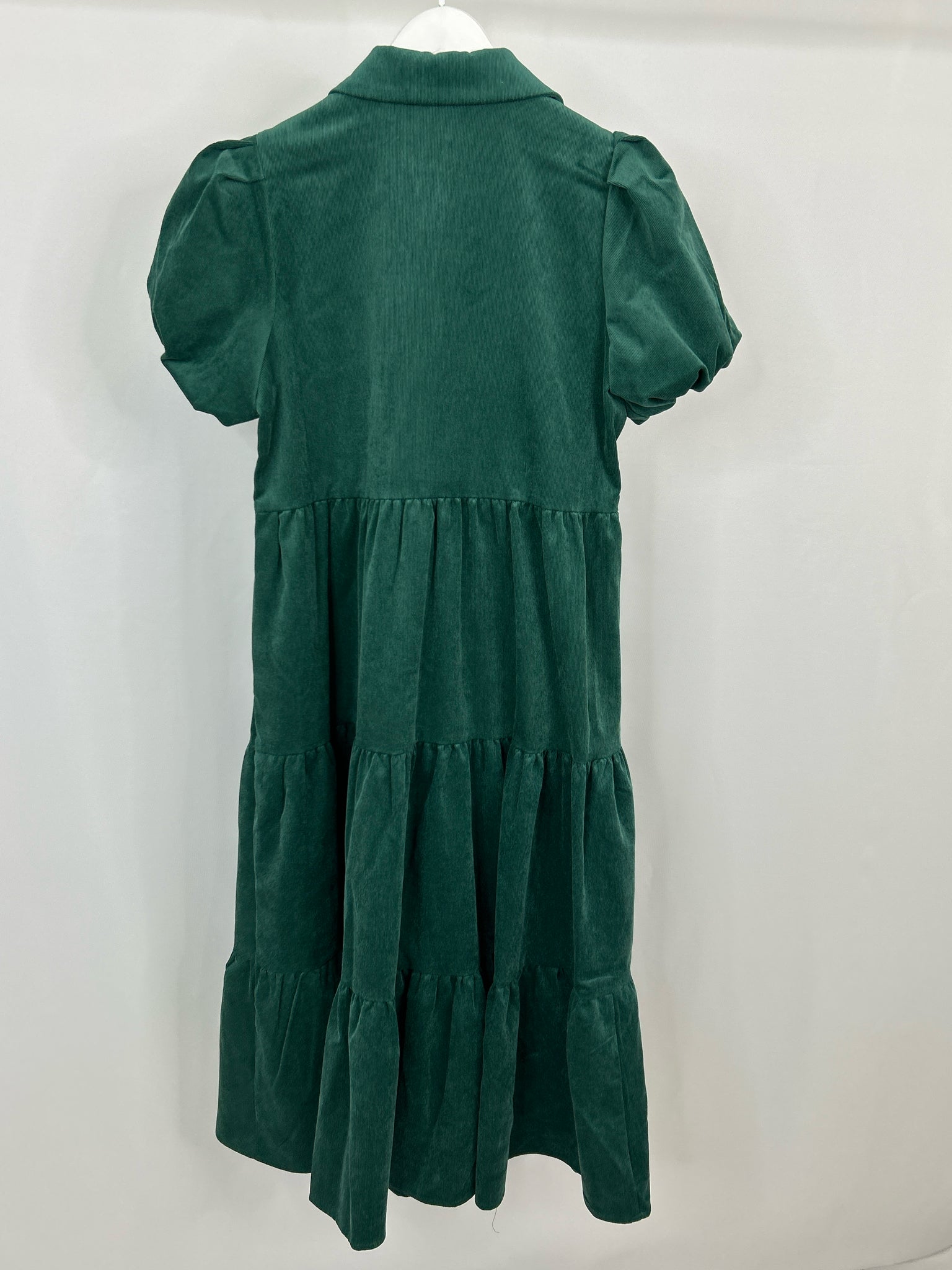 CROWN & IVY Size M Green Women Dress