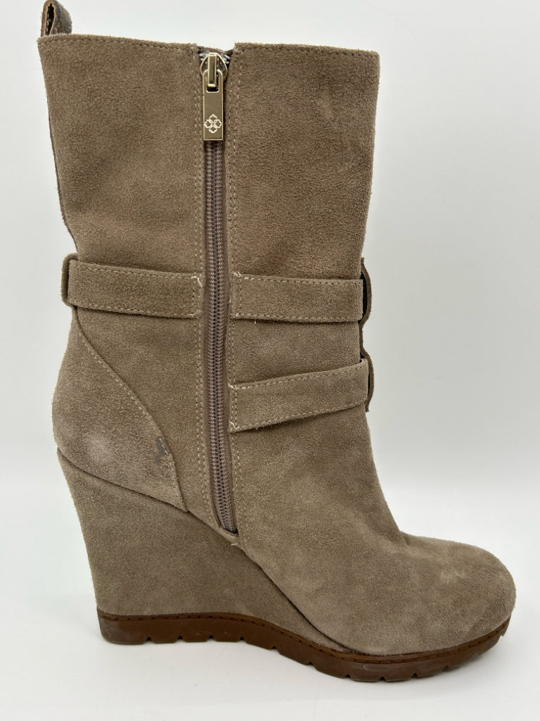 ARTURO CHIANG Women Size 7.5M Taupe Booties