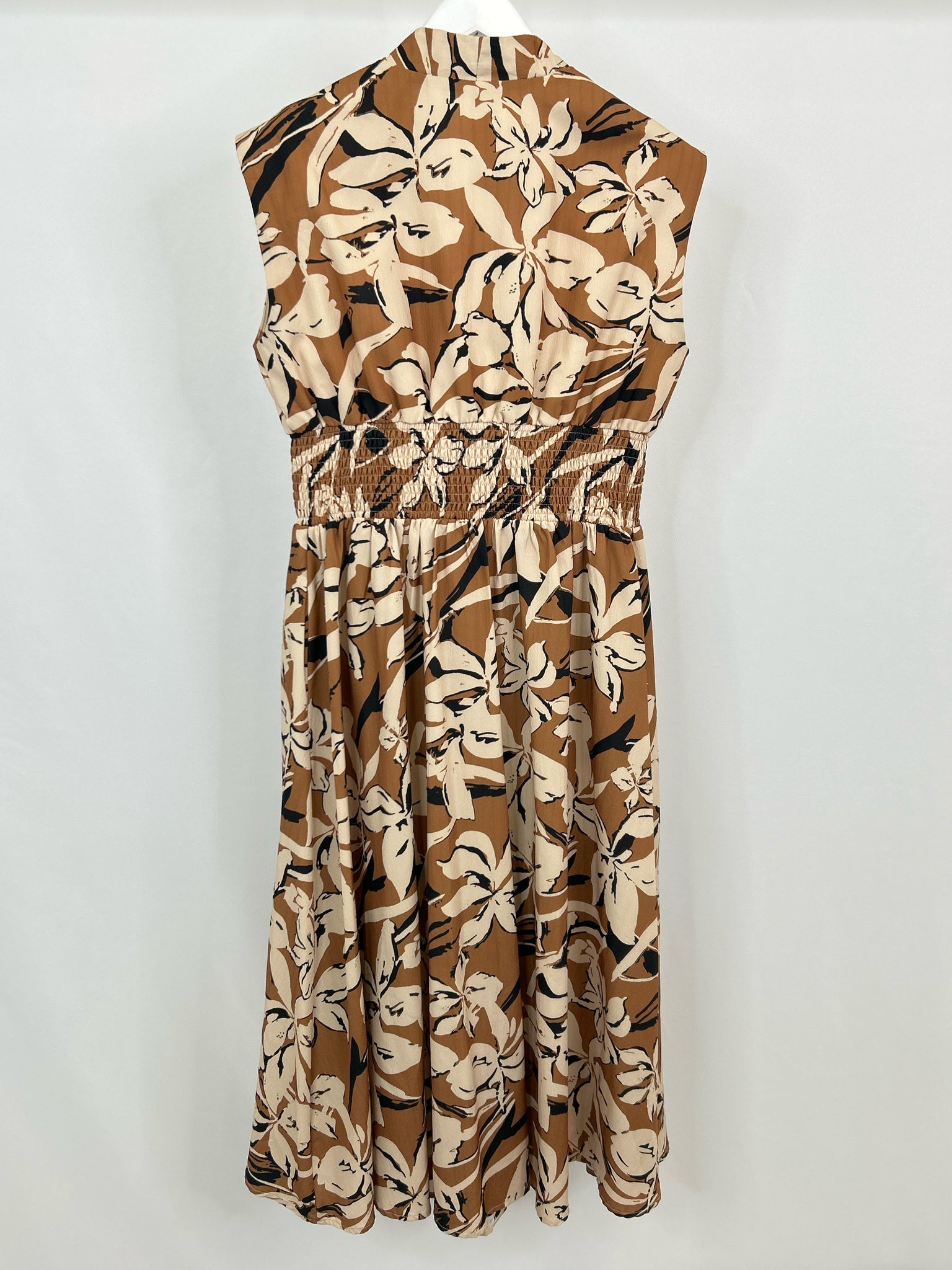 ENTRO Size L TAN PRINT Women Dress