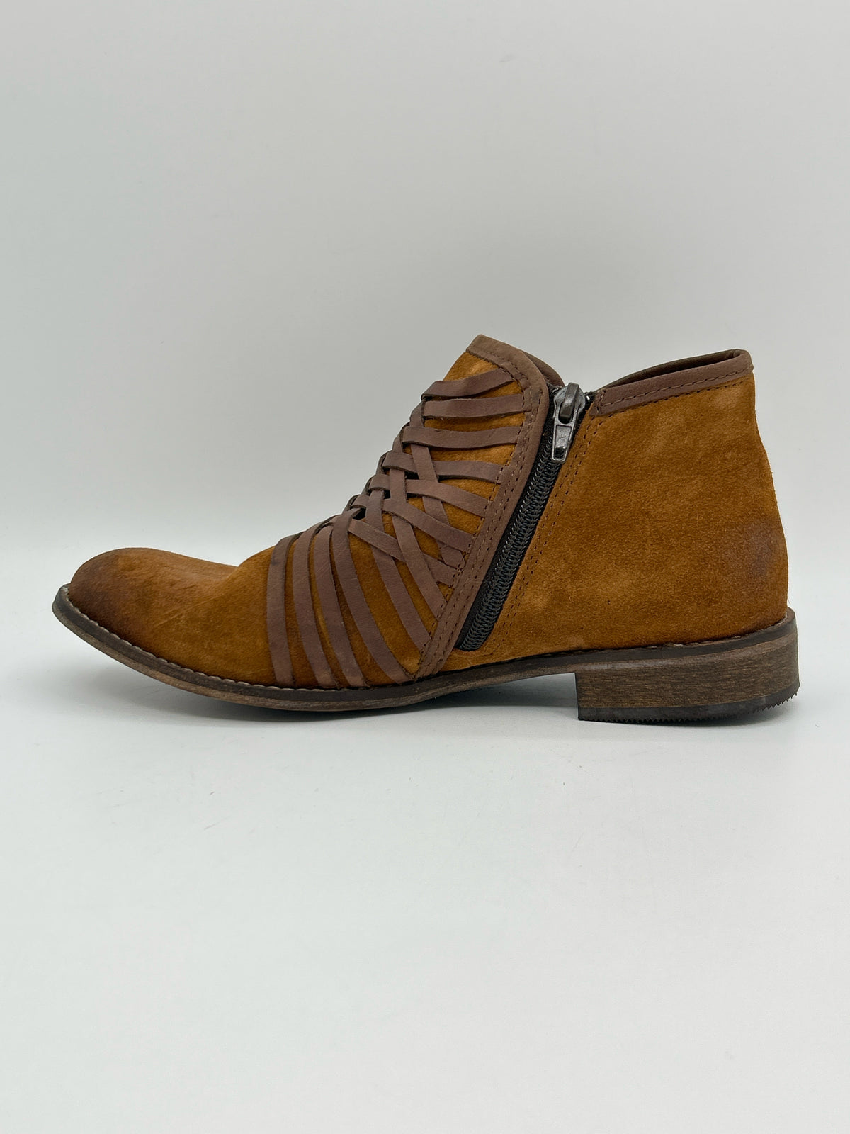 MTNG ORIGINALS Size 9 Brown Women Booties
