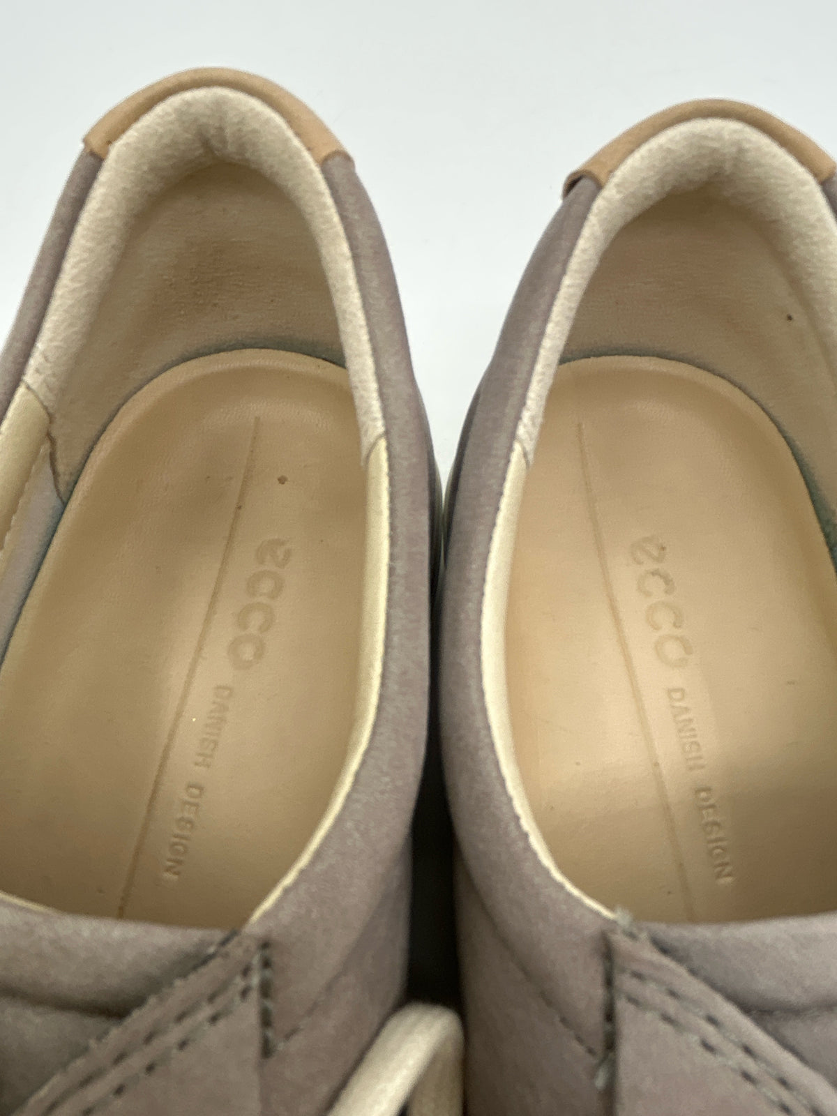 ECCO Size 6/6.5 Grey Women Sneakers