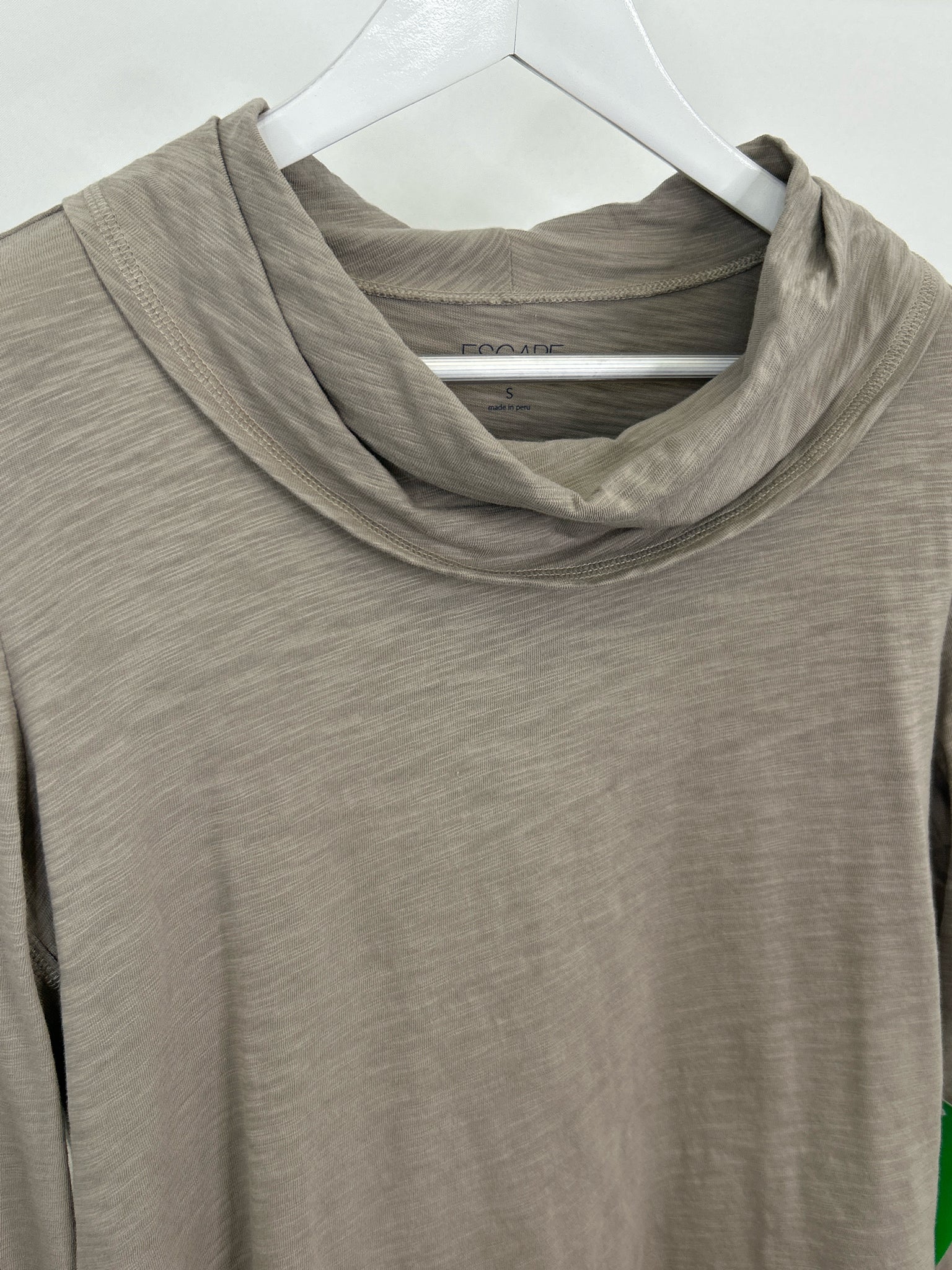 Escape by Habitat Clothes Size S Gray Women Top