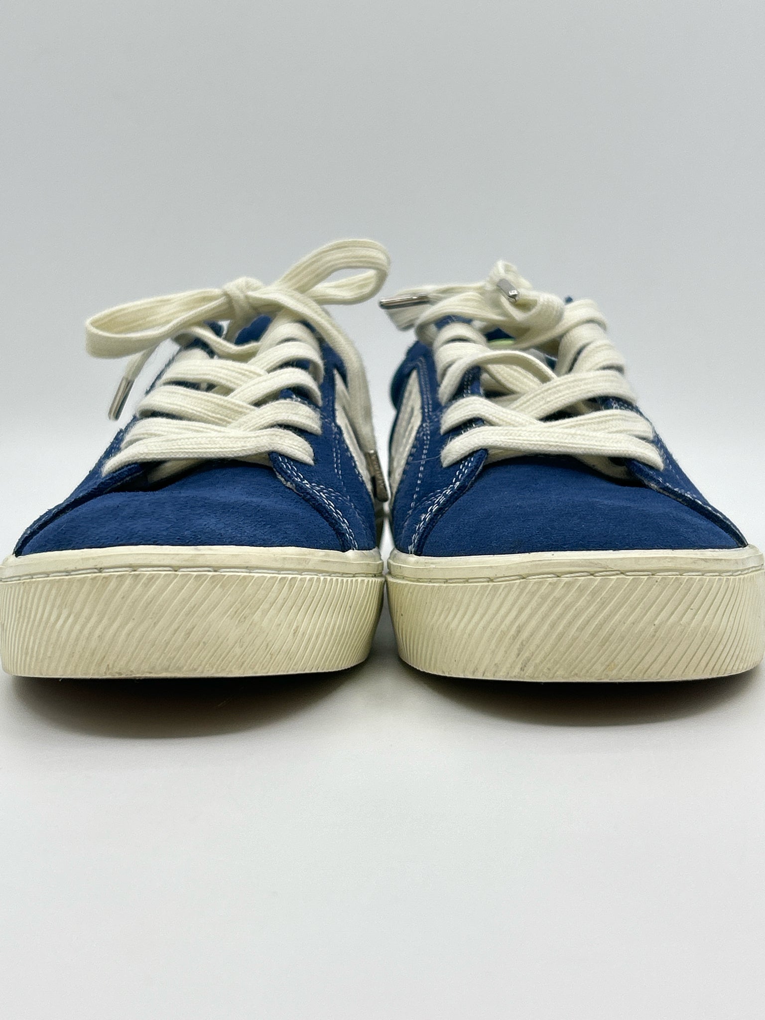 CARIUMA Size 8.5 Blue Women Sneakers