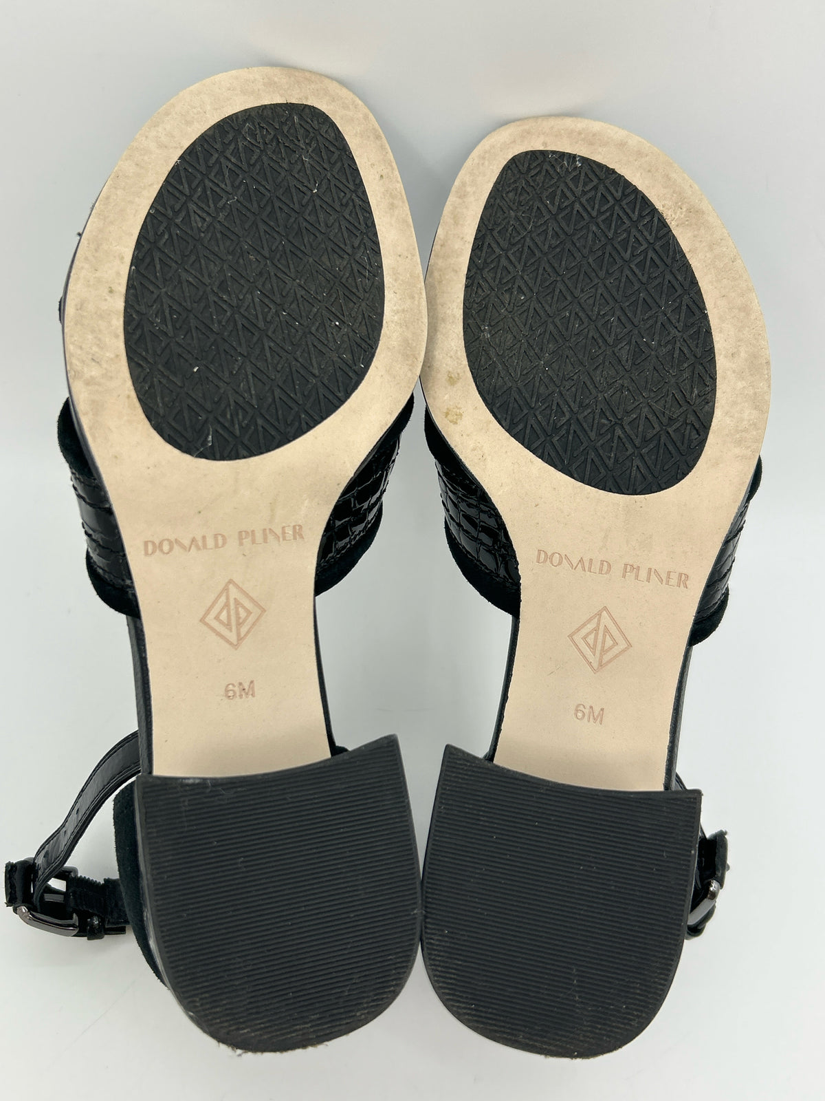DONALD PLINER Size 6M Black Women Sandal