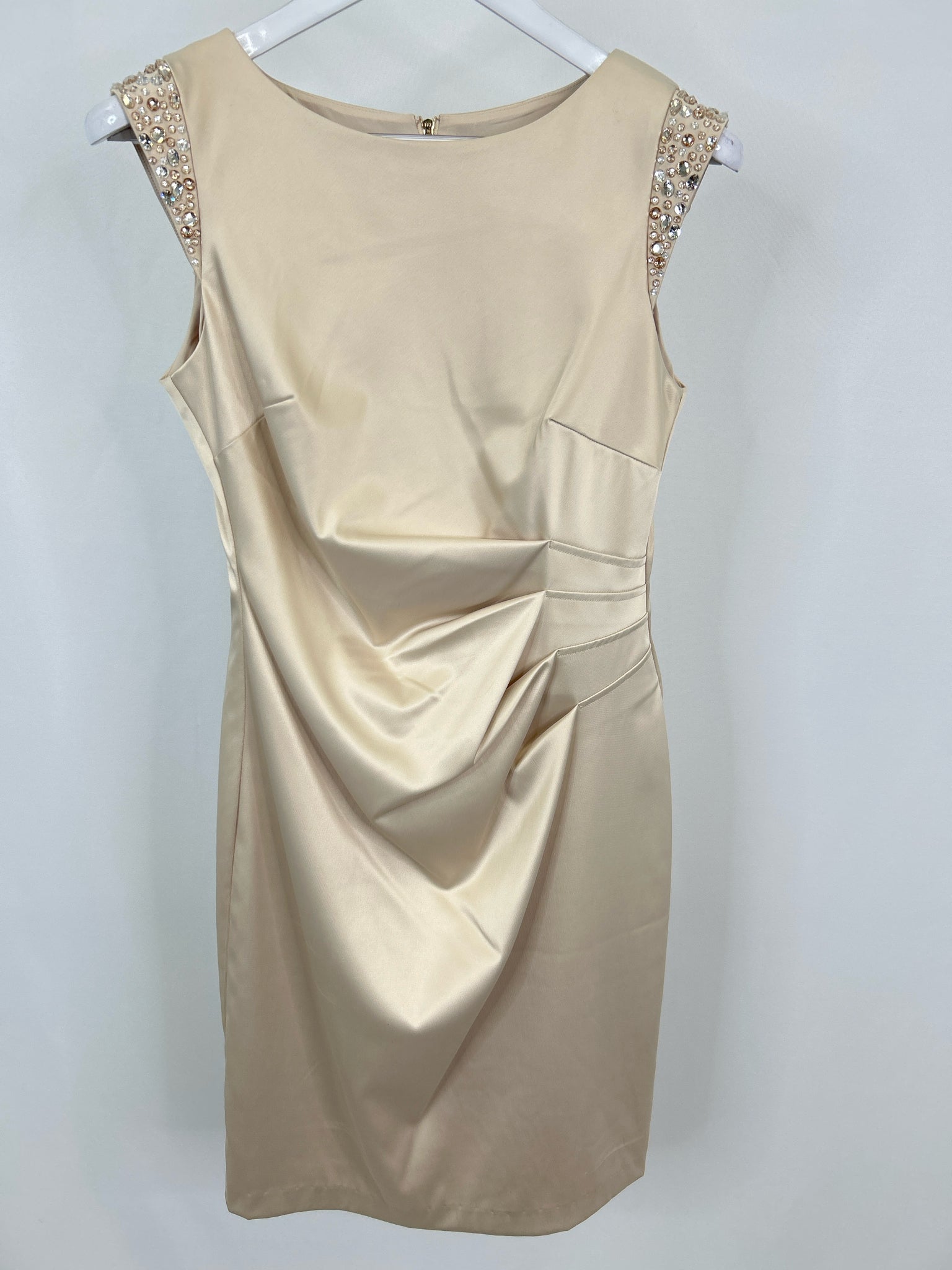 VINCE CAMUTO Size 6 Champagne Women Dress