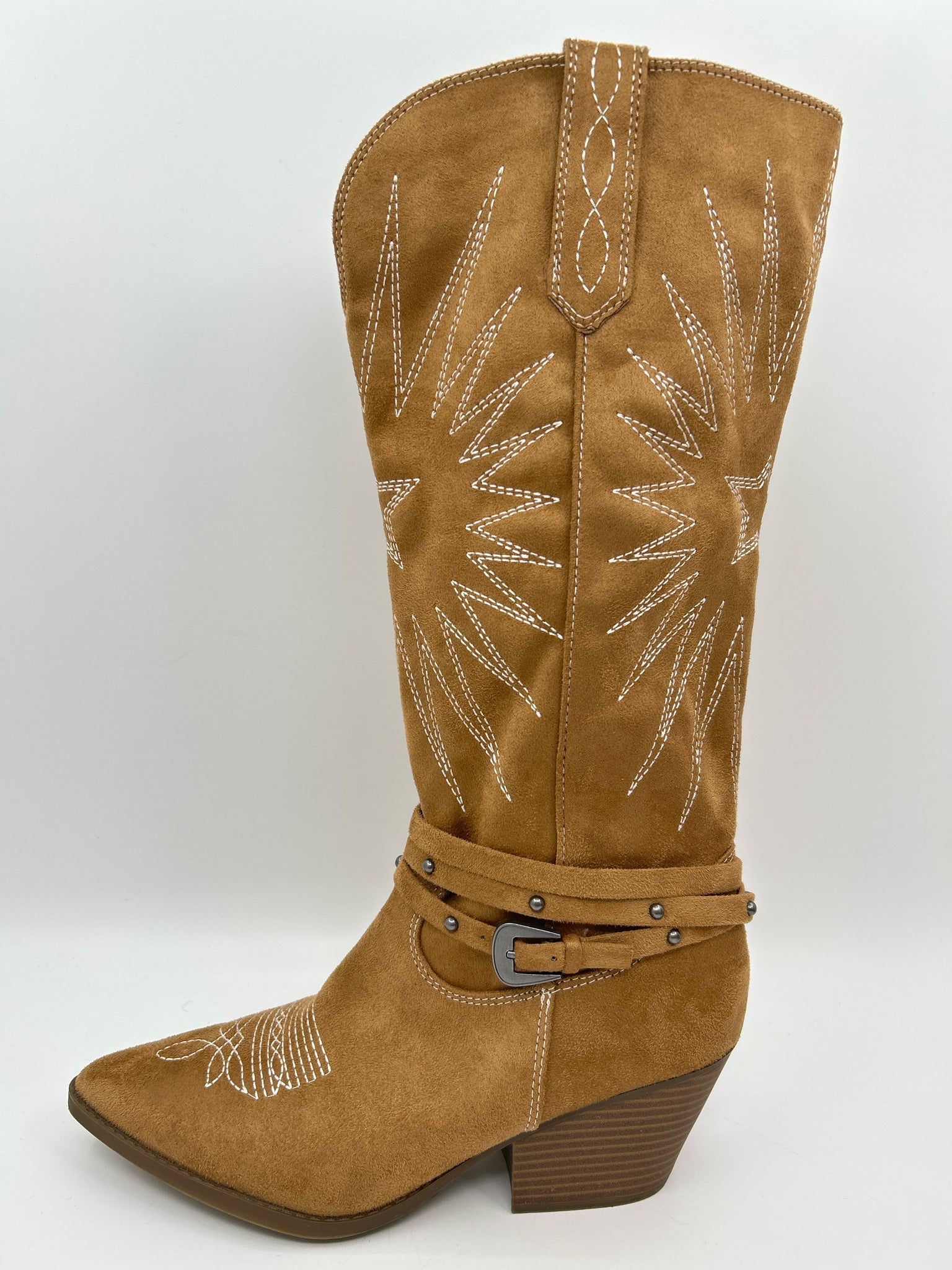 INDIGO RD Size 8.5M Camel Women Boots