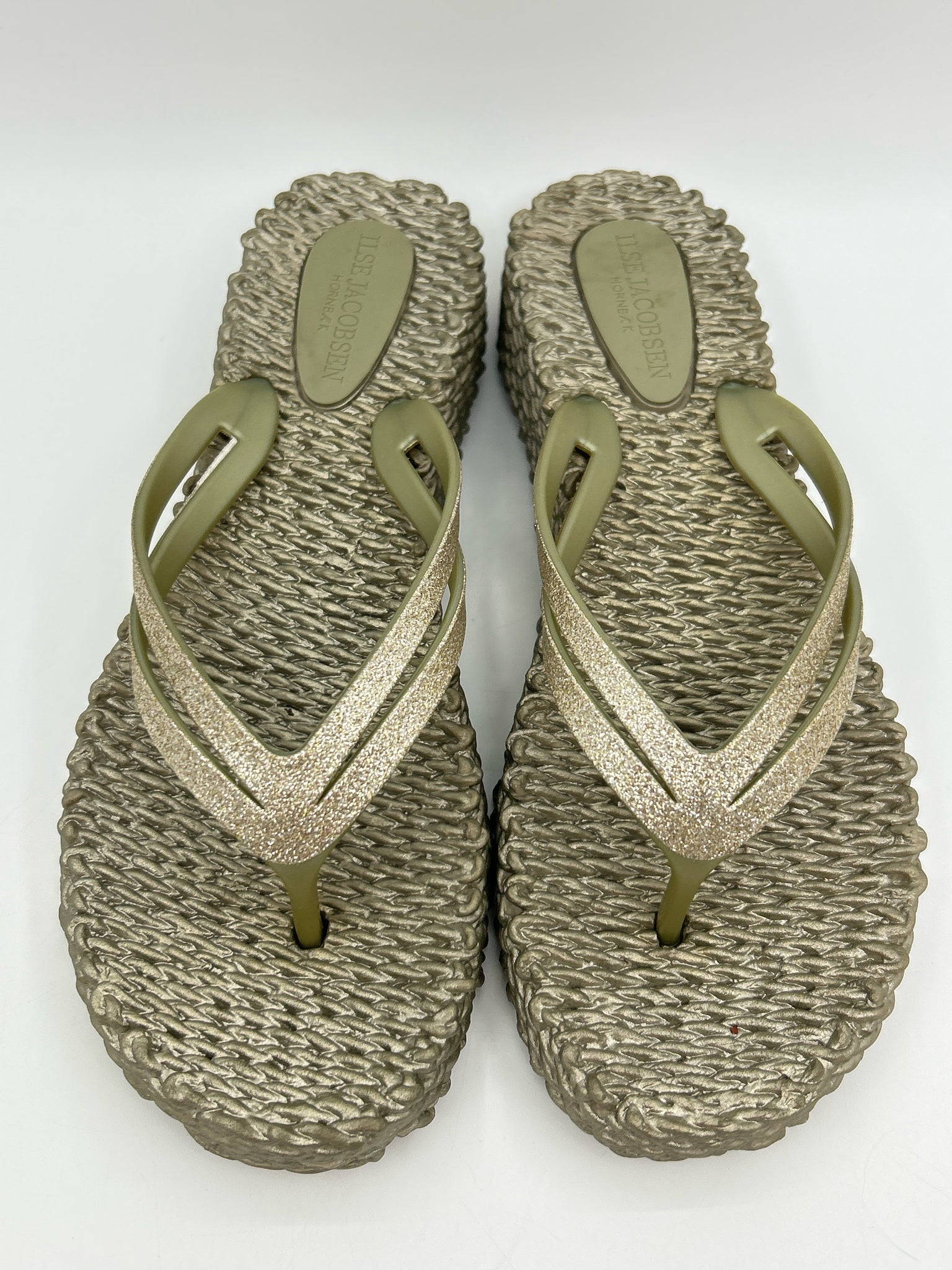 ILSE JACOBSEN Size 9 OLIVE Women Flip flops