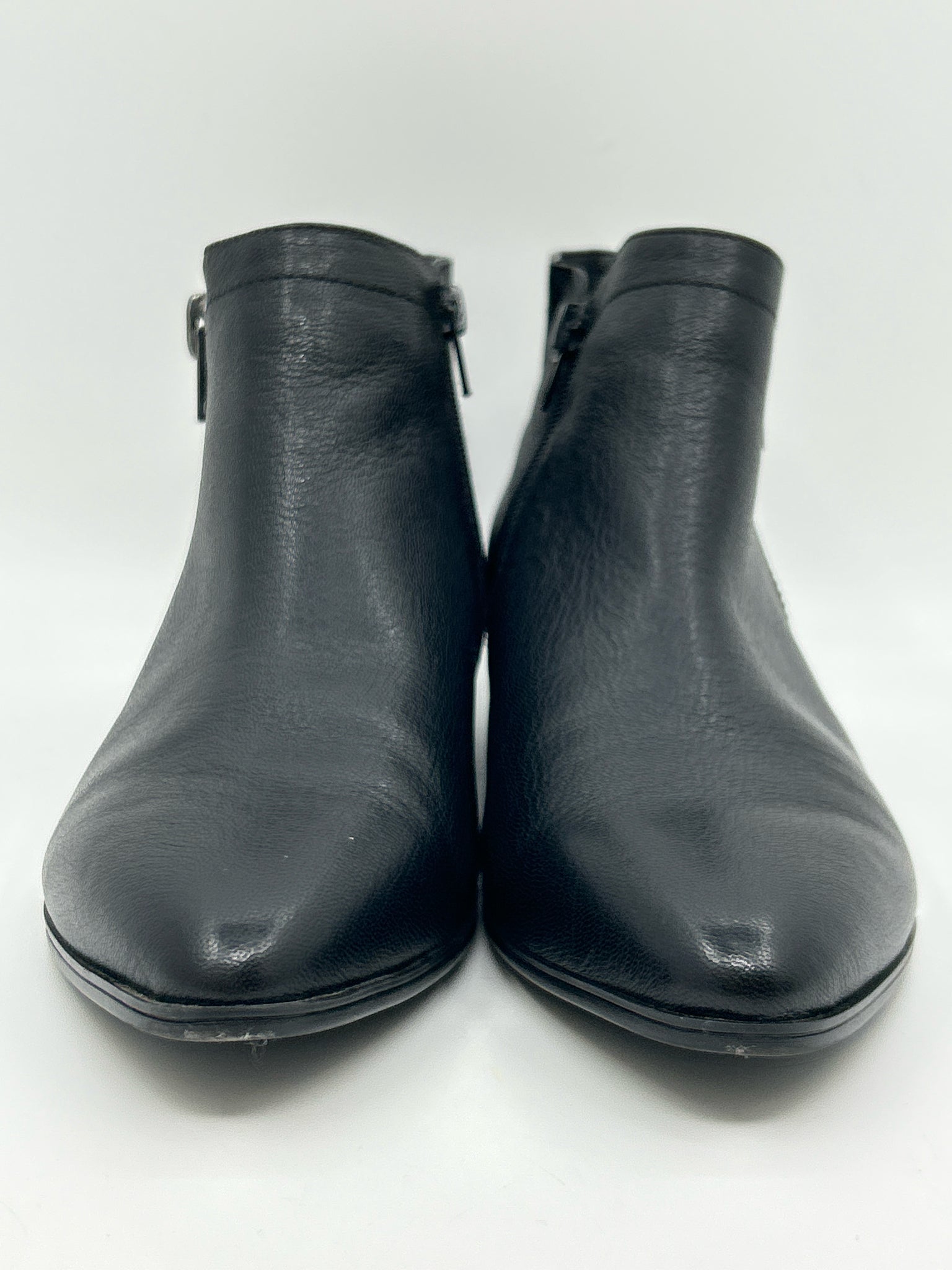 NATURALIZER Size 7.5W Black Women Booties